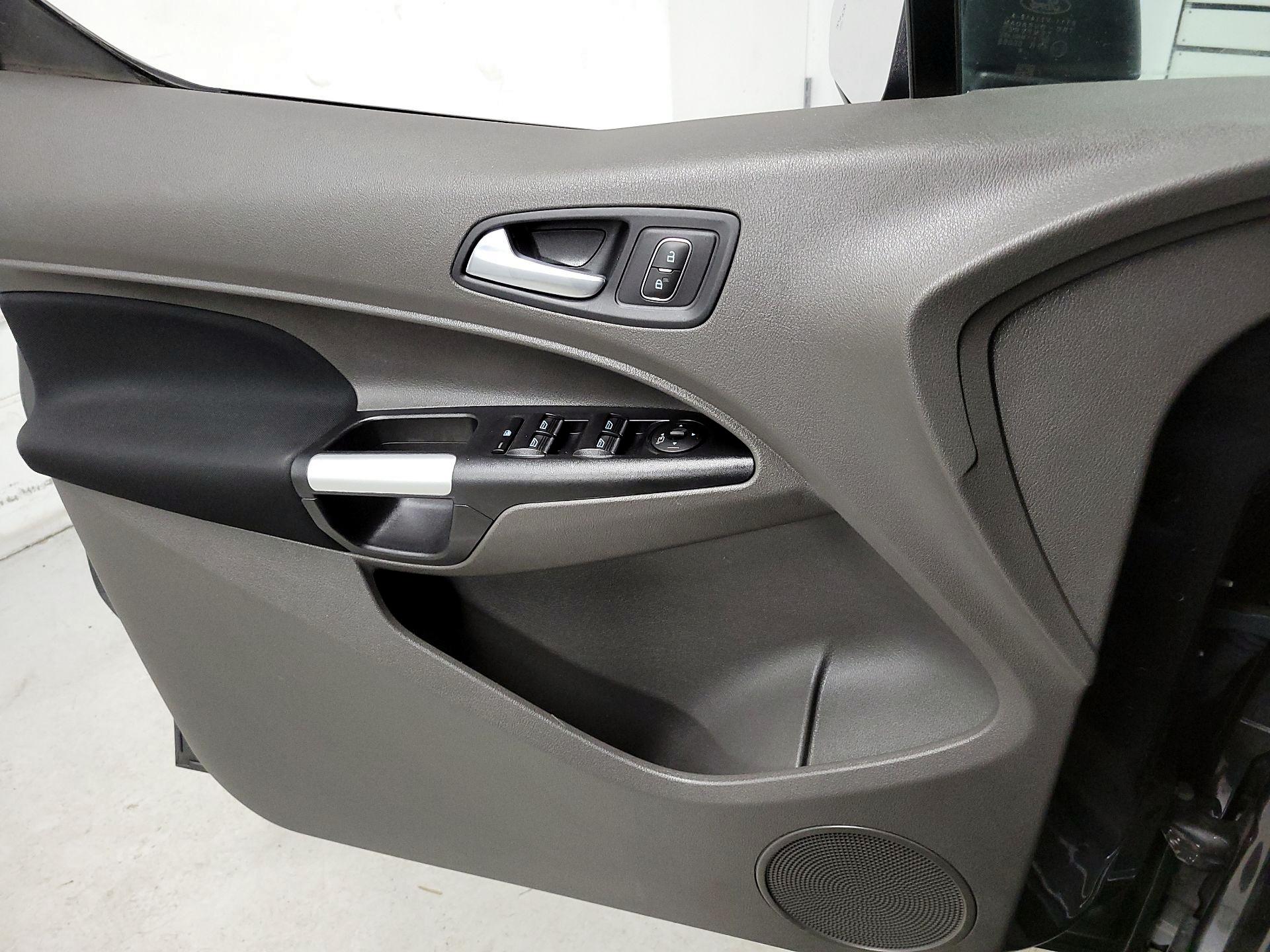 Thumbnail: 2019 Ford Transit Series - 12