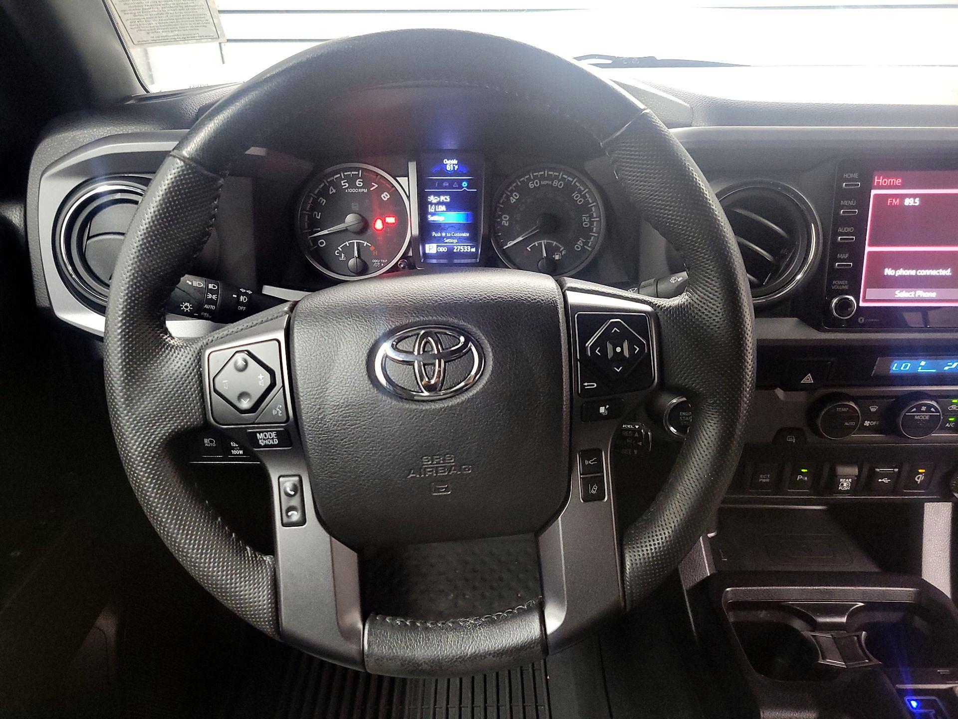 Thumbnail: 2021 Toyota Tacoma - 10