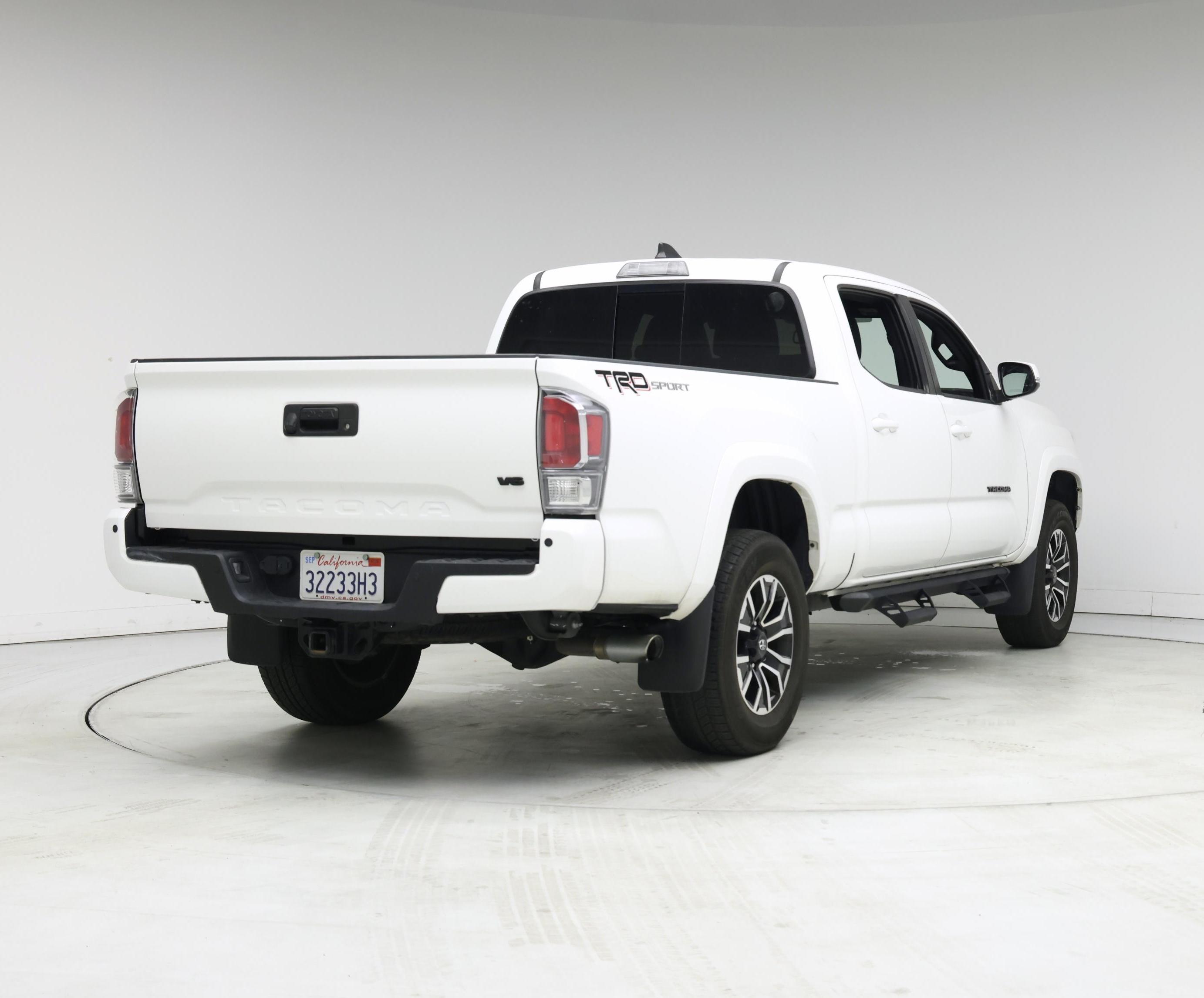 Thumbnail: 2021 Toyota Tacoma - 8