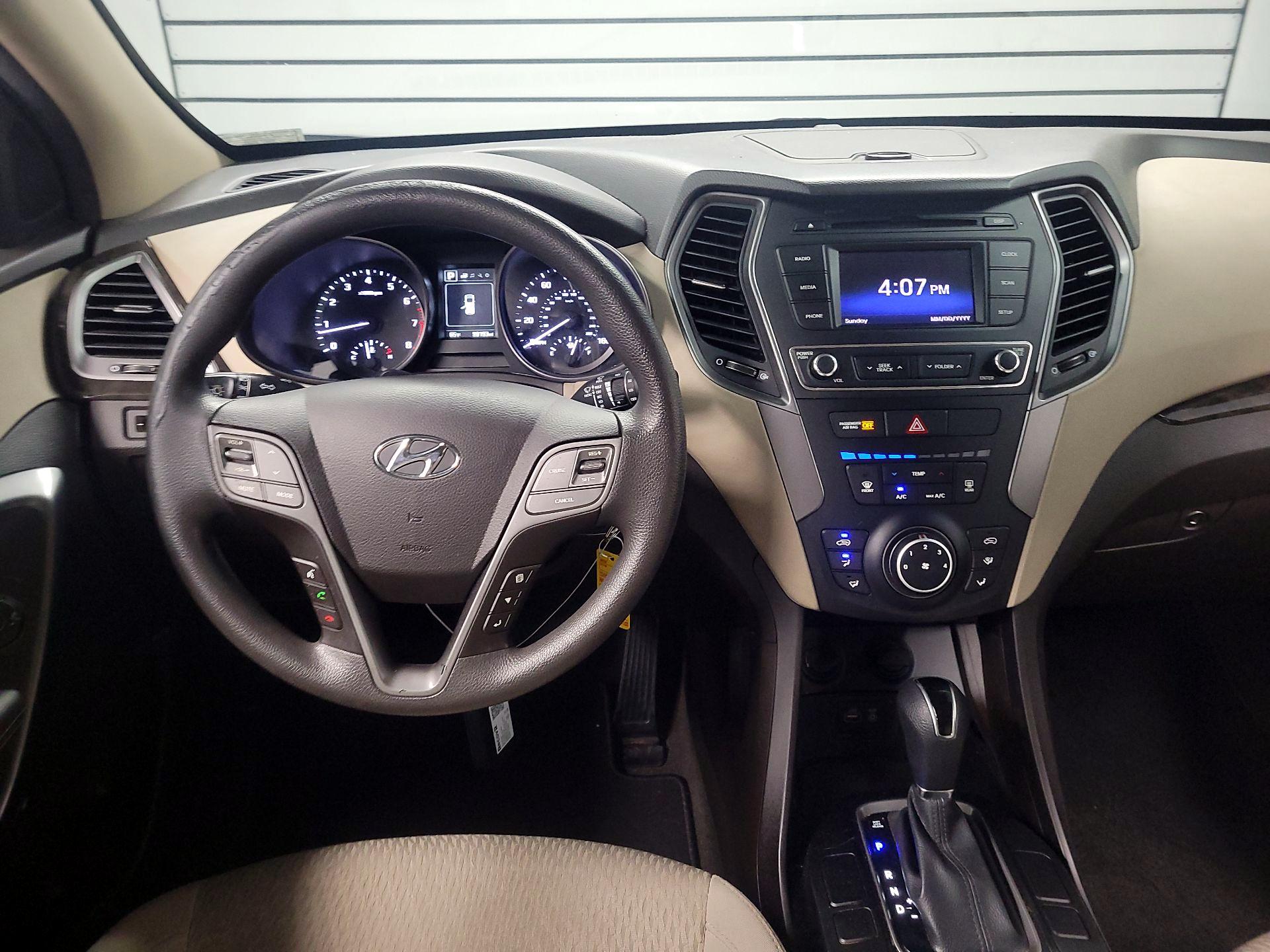 Thumbnail: 2018 Hyundai Santa Fe - 9
