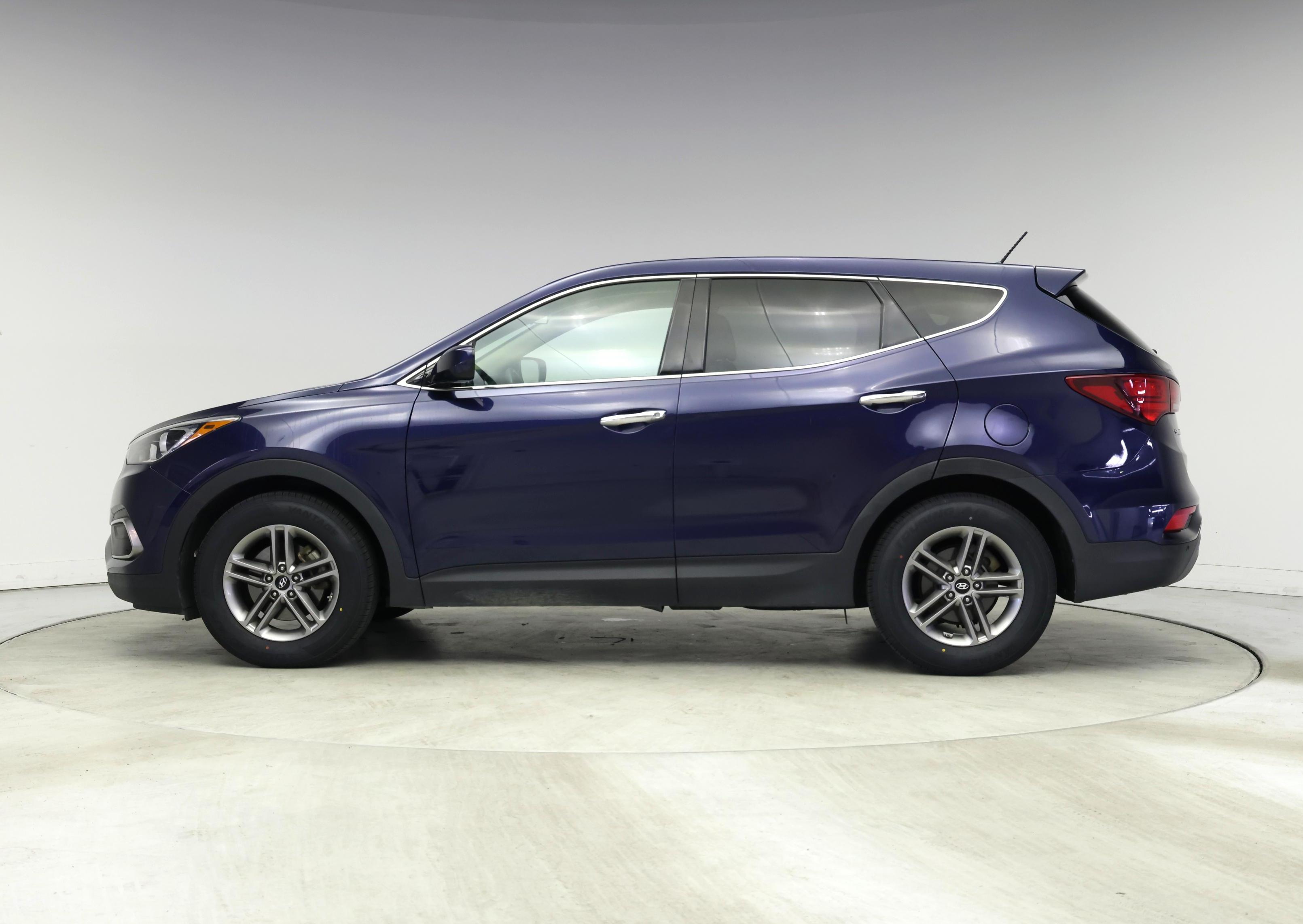Thumbnail: 2018 Hyundai Santa Fe - 3