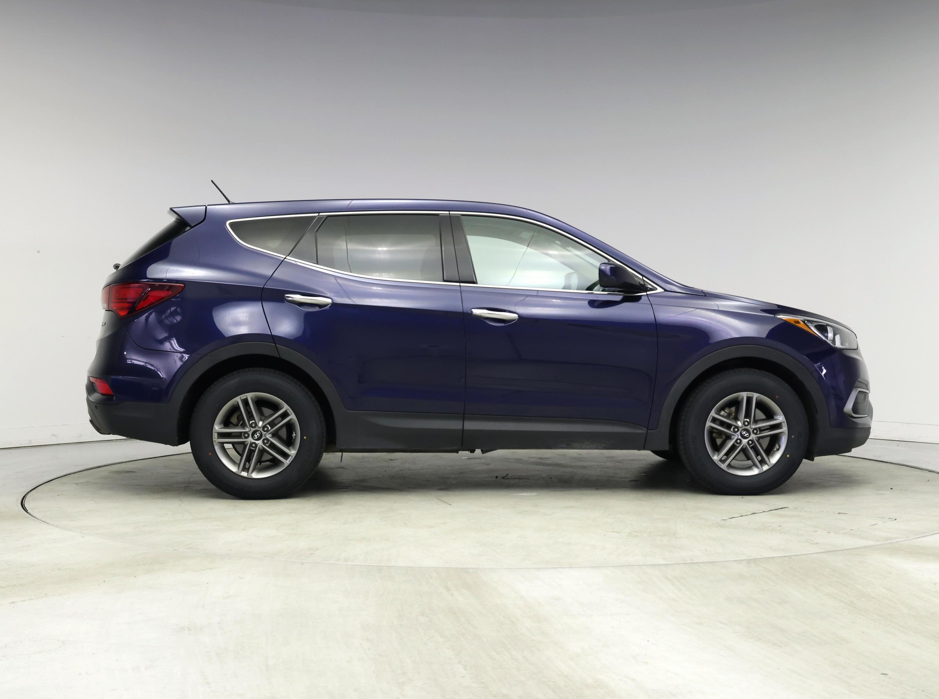 Thumbnail: 2018 Hyundai Santa Fe - 7