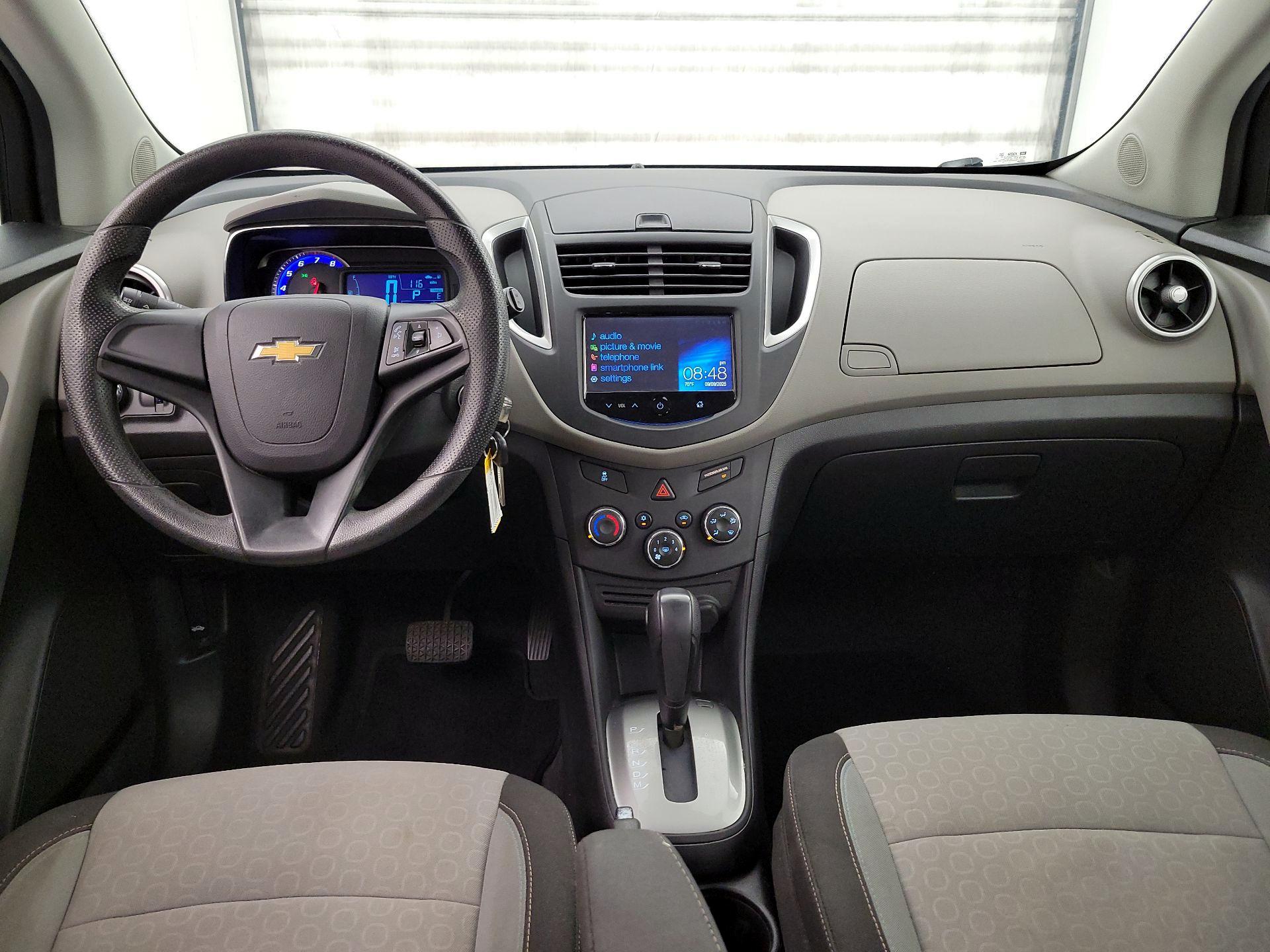 Thumbnail: 2015 Chevrolet Trax - 9