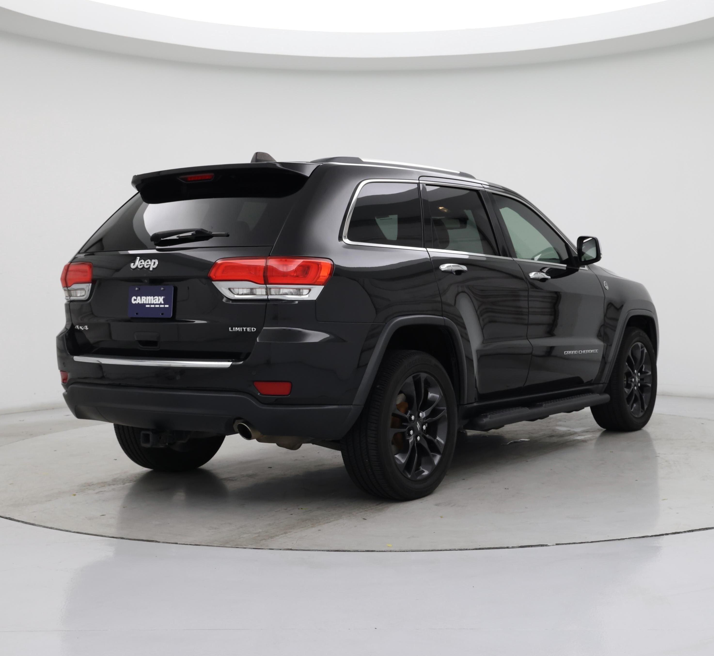 Thumbnail: 2015 Jeep Grand Cherokee - 8