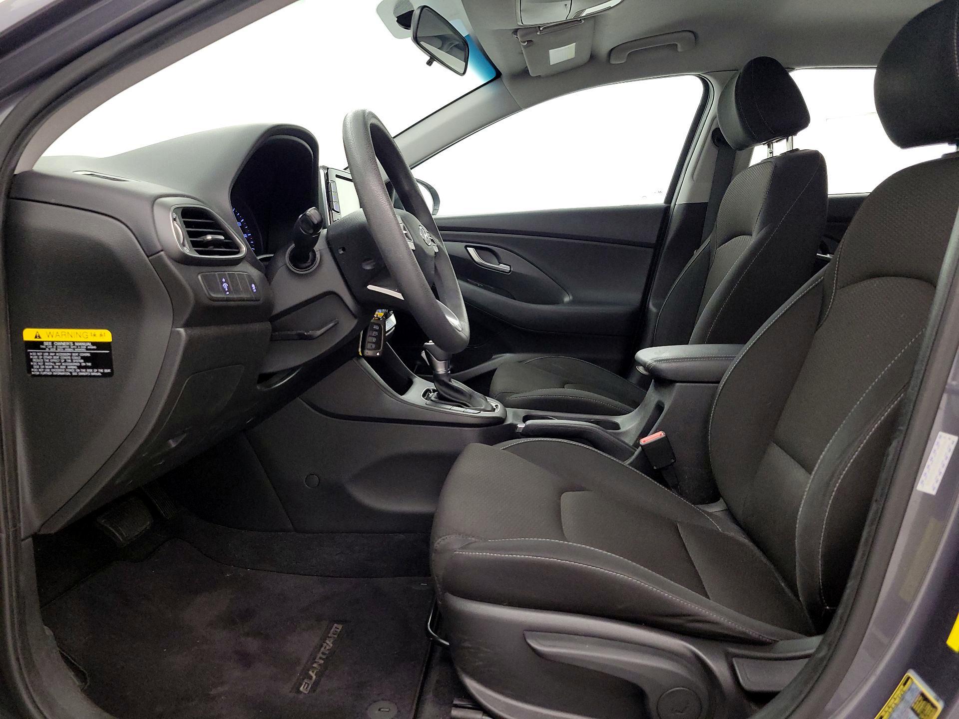 Thumbnail: 2018 Hyundai Elantra - 11