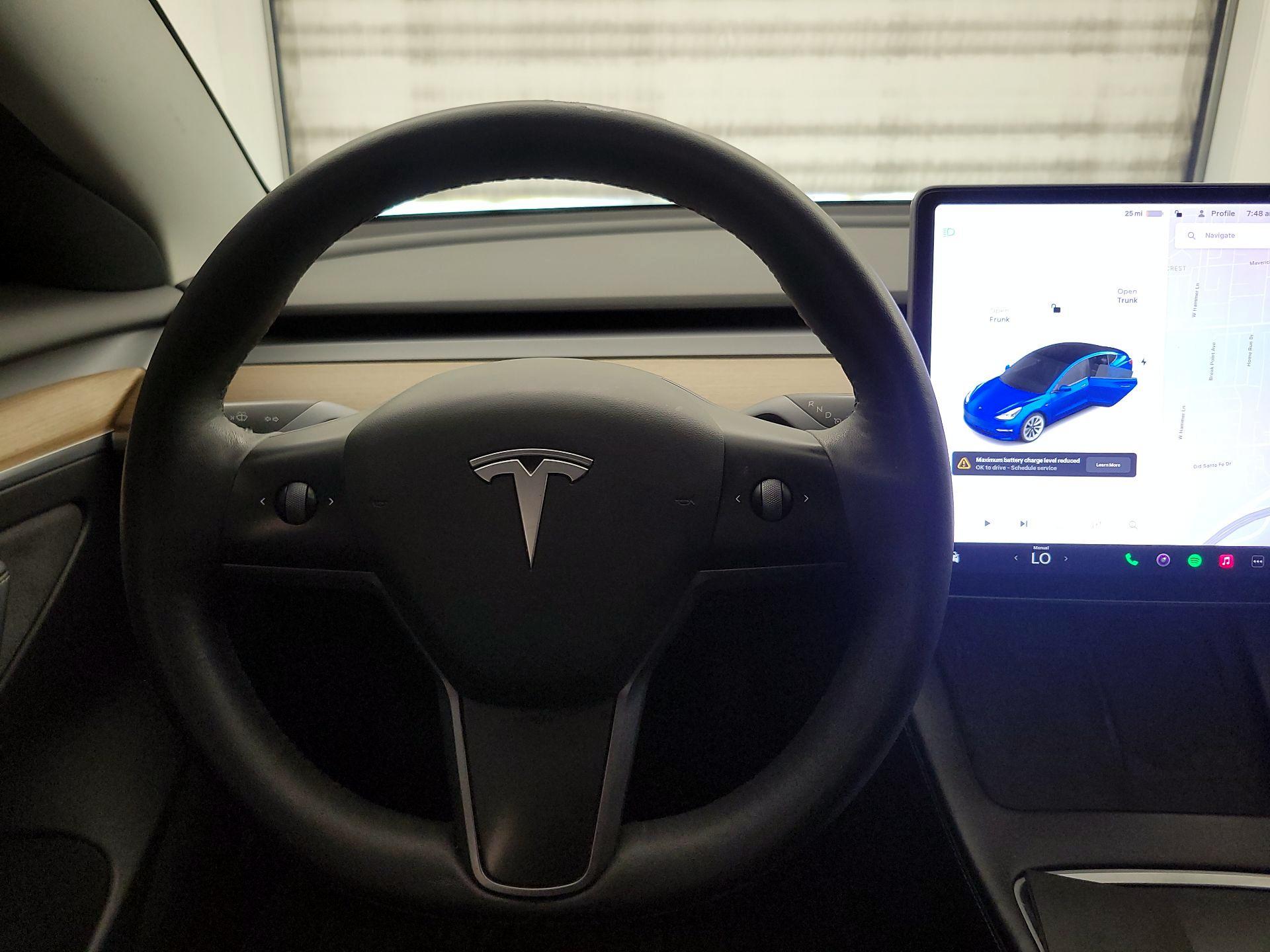 Thumbnail: 2021 Tesla Model 3 - 10