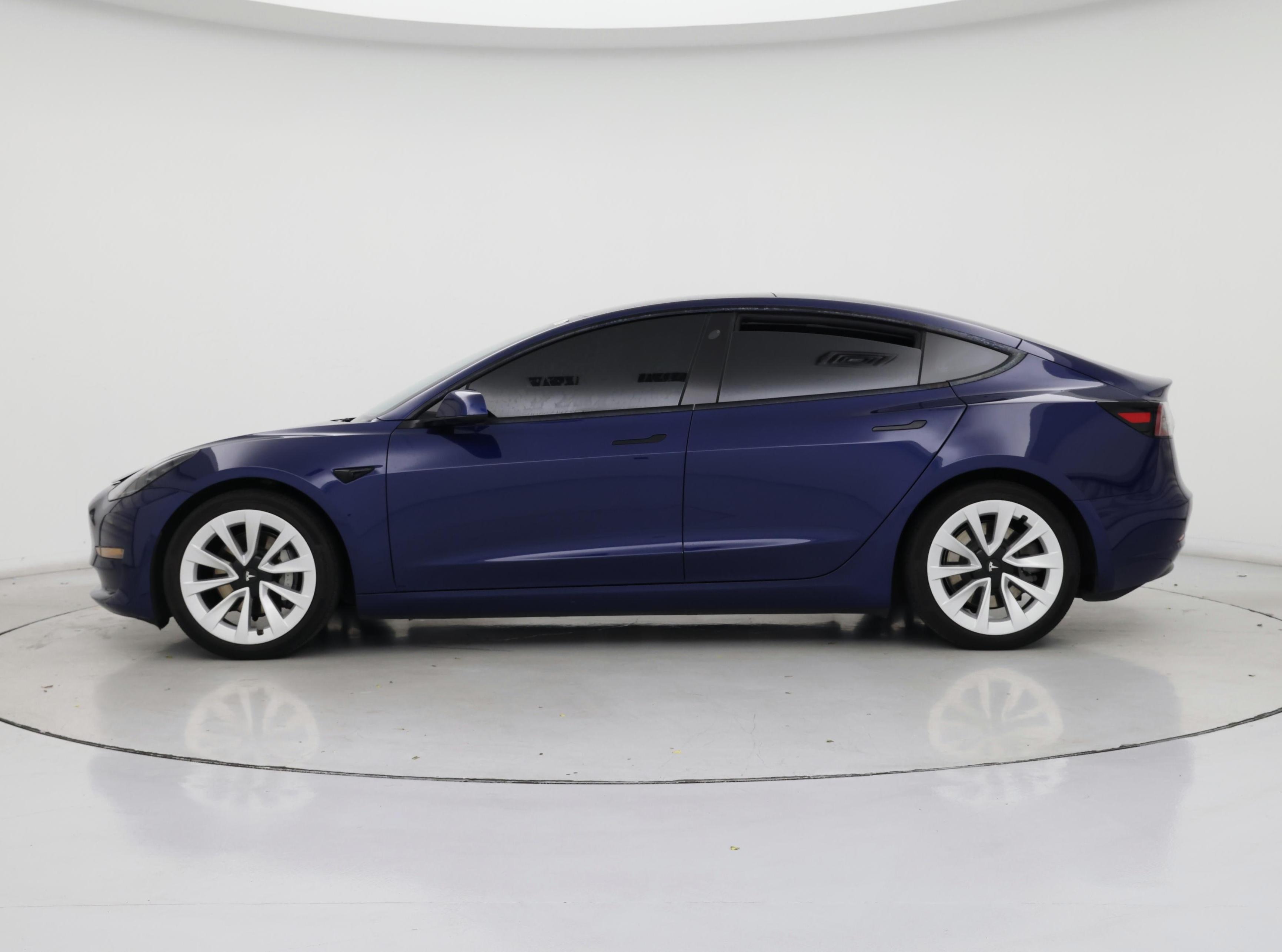 Thumbnail: 2021 Tesla Model 3 - 3
