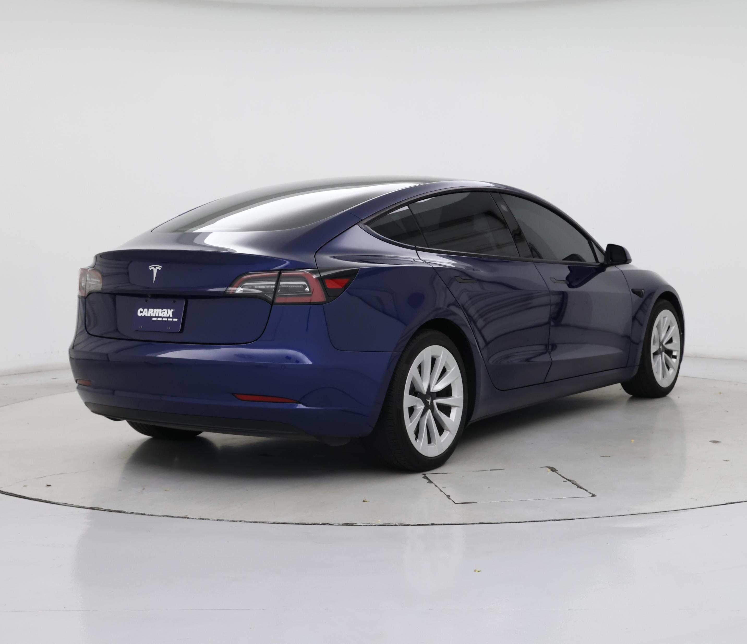 Thumbnail: 2021 Tesla Model 3 - 8