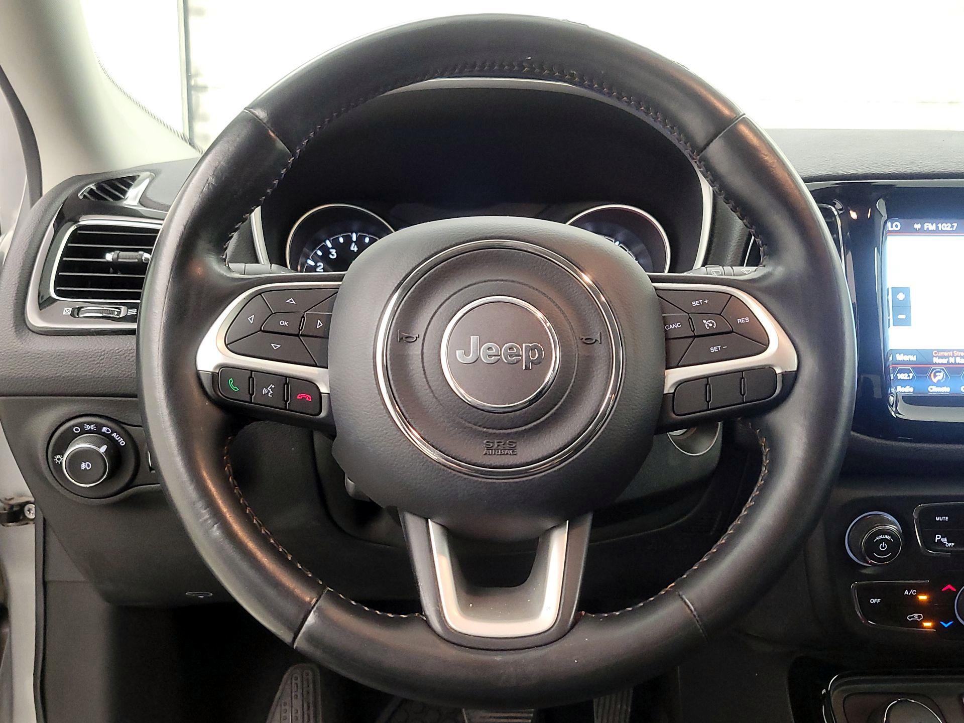 Thumbnail: 2018 Jeep Compass - 10