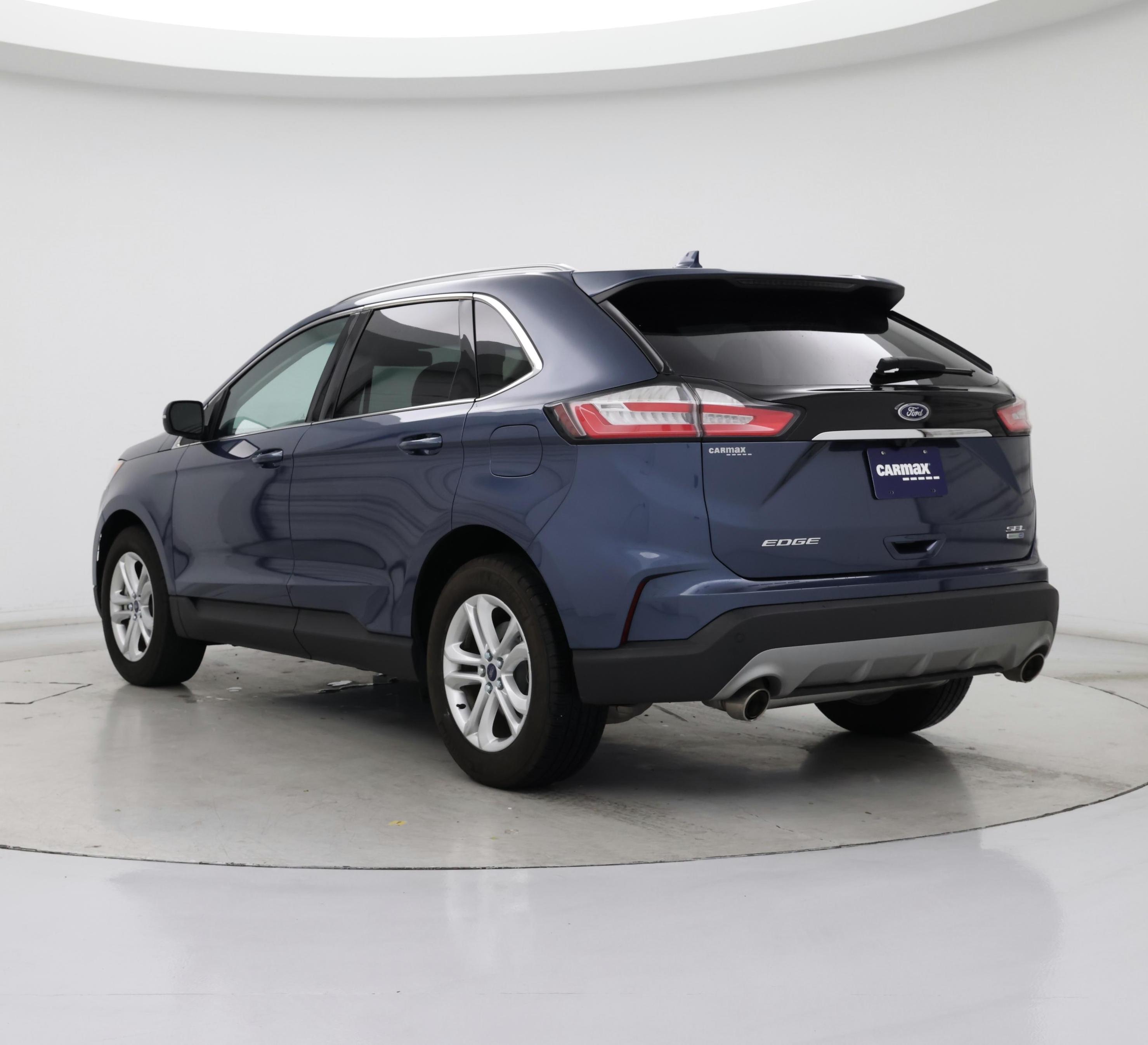 Thumbnail: 2019 Ford Edge - 2