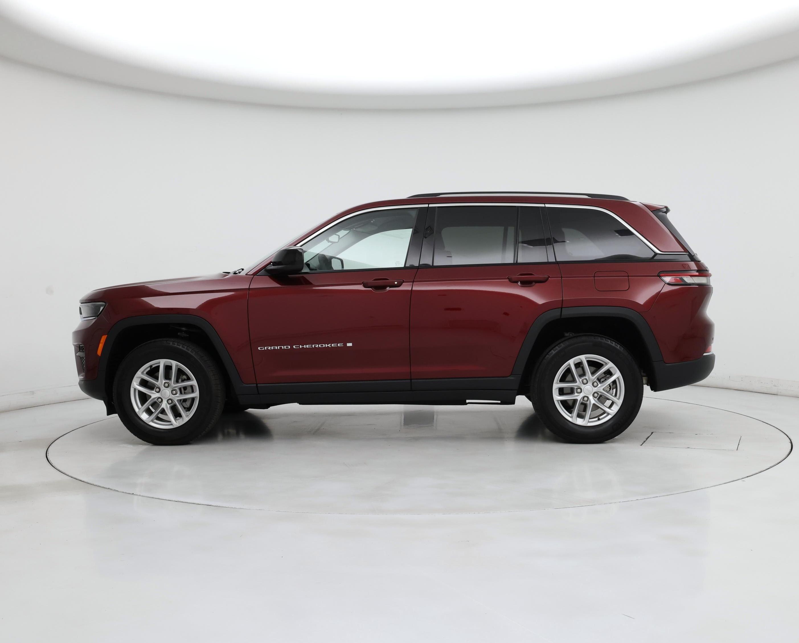 Thumbnail: 2023 Jeep Grand Cherokee - 3