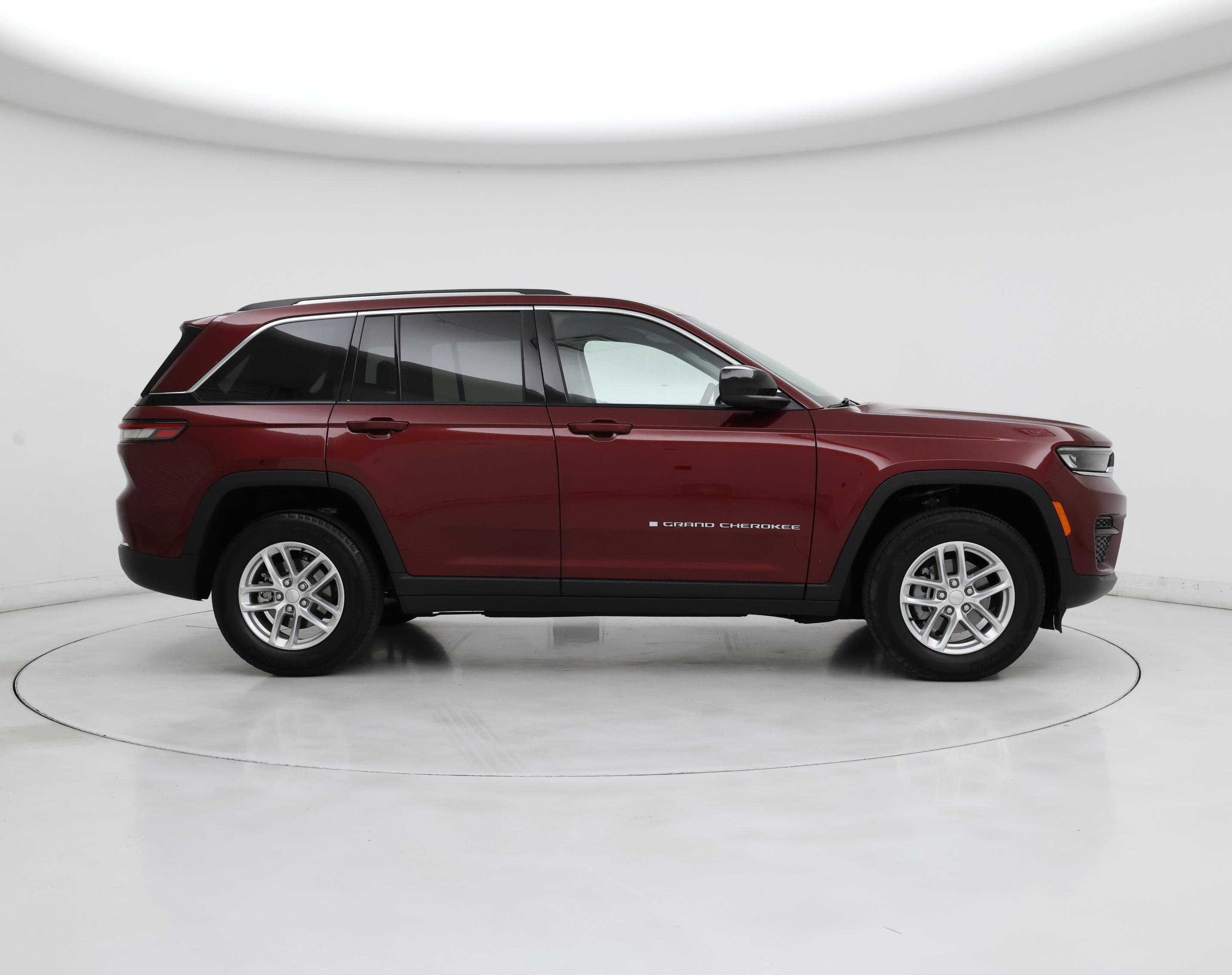 Thumbnail: 2023 Jeep Grand Cherokee - 7