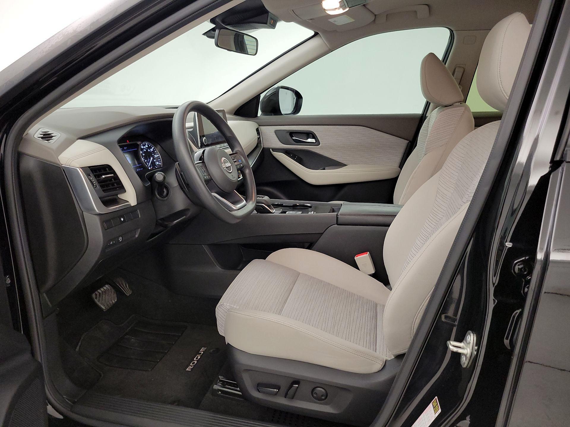 Thumbnail: 2023 Nissan Rogue - 11