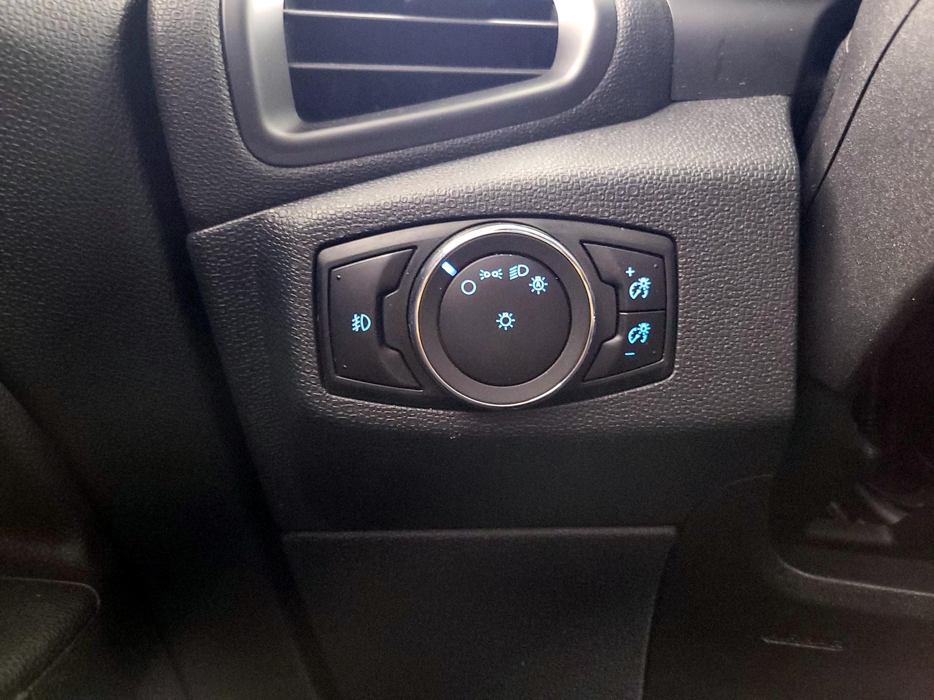 Thumbnail: 2020 Ford EcoSport - 13