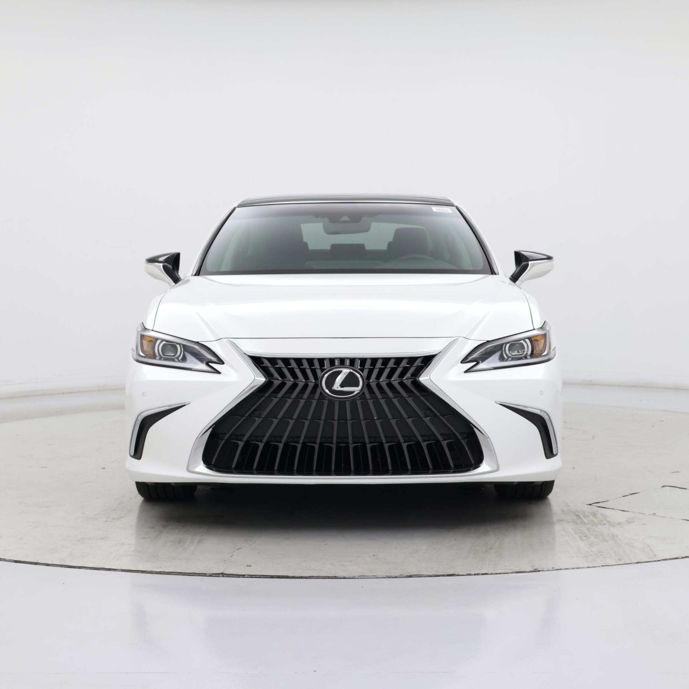 Thumbnail: 2022 Lexus ES - 5