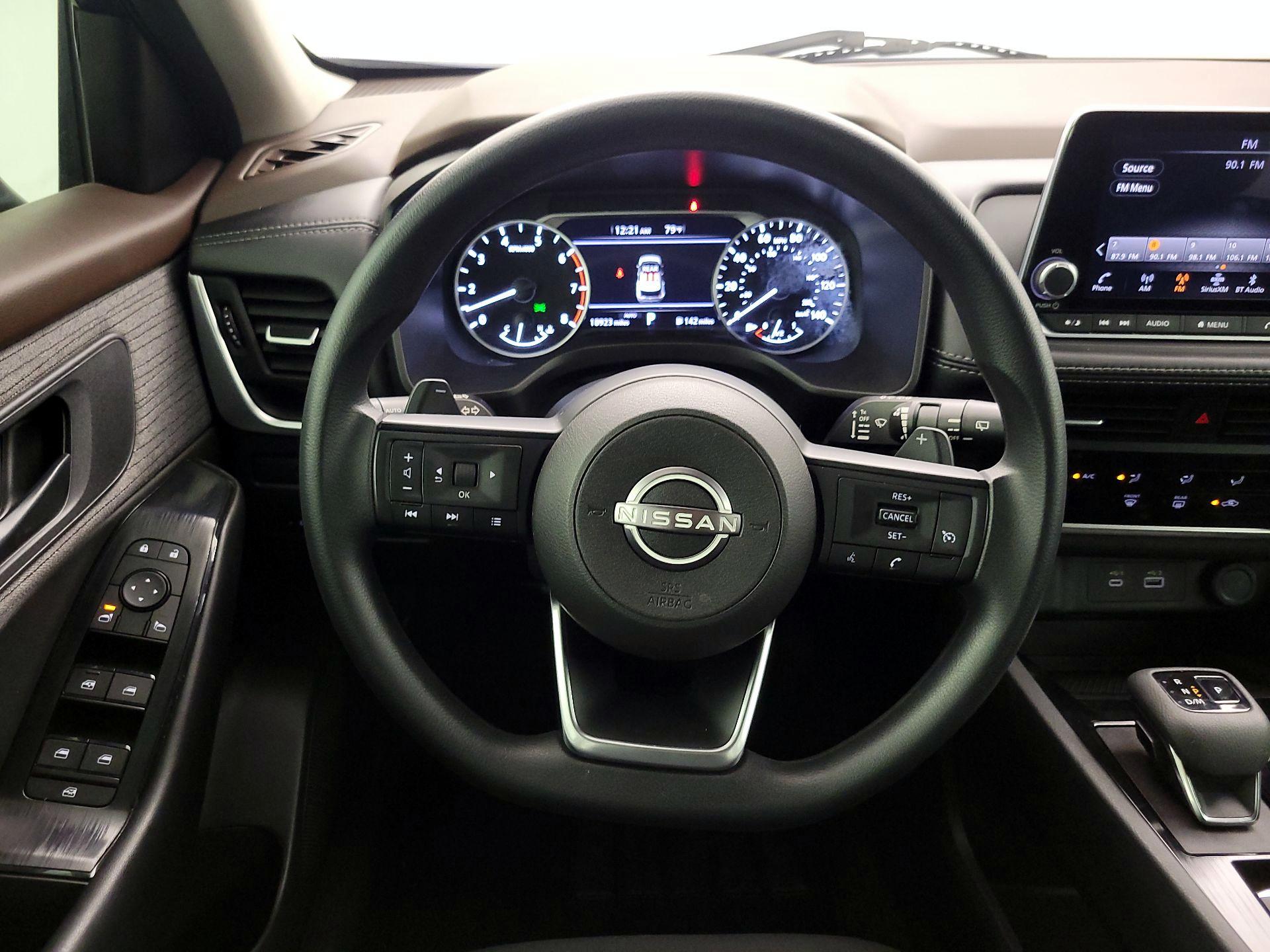 Thumbnail: 2023 Nissan Rogue - 10