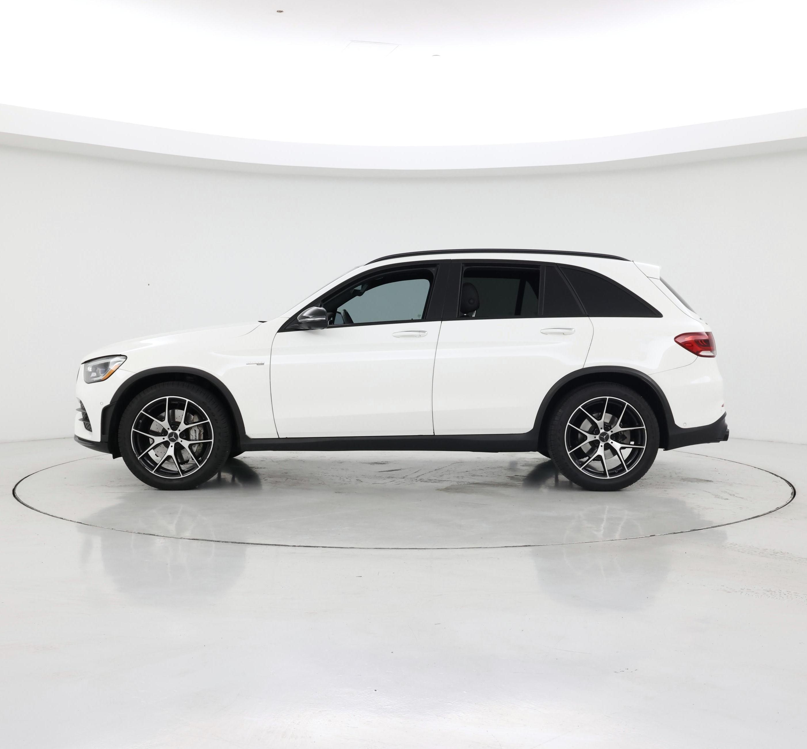 Thumbnail: 2022 Mercedes-Benz GLC - 3