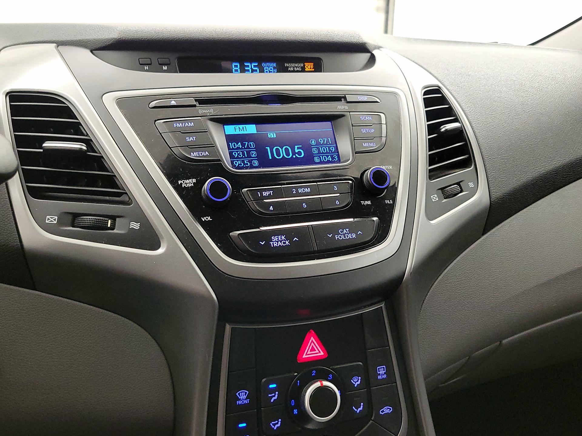 Thumbnail: 2016 Hyundai Elantra - 14