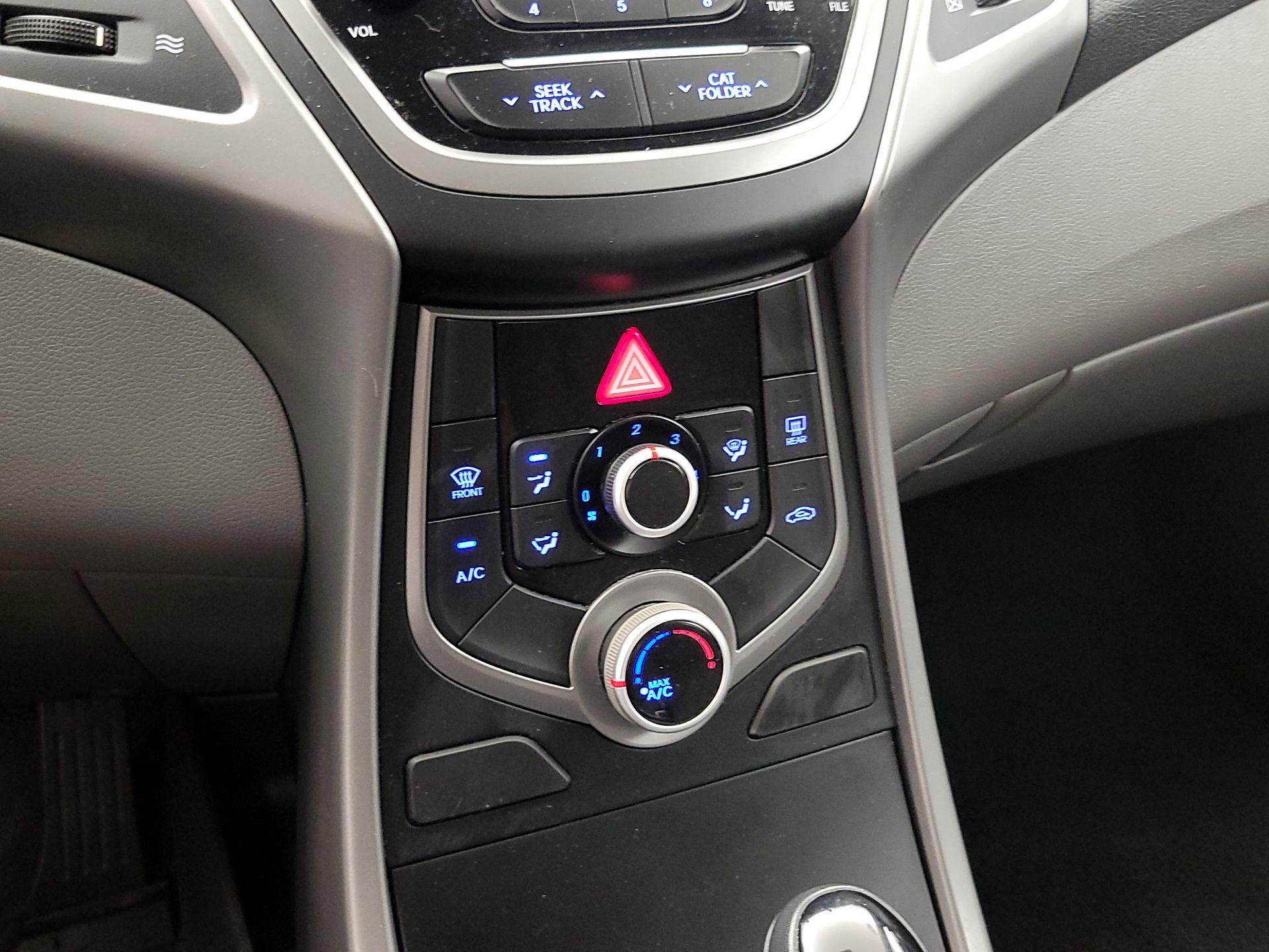 Thumbnail: 2016 Hyundai Elantra - 15