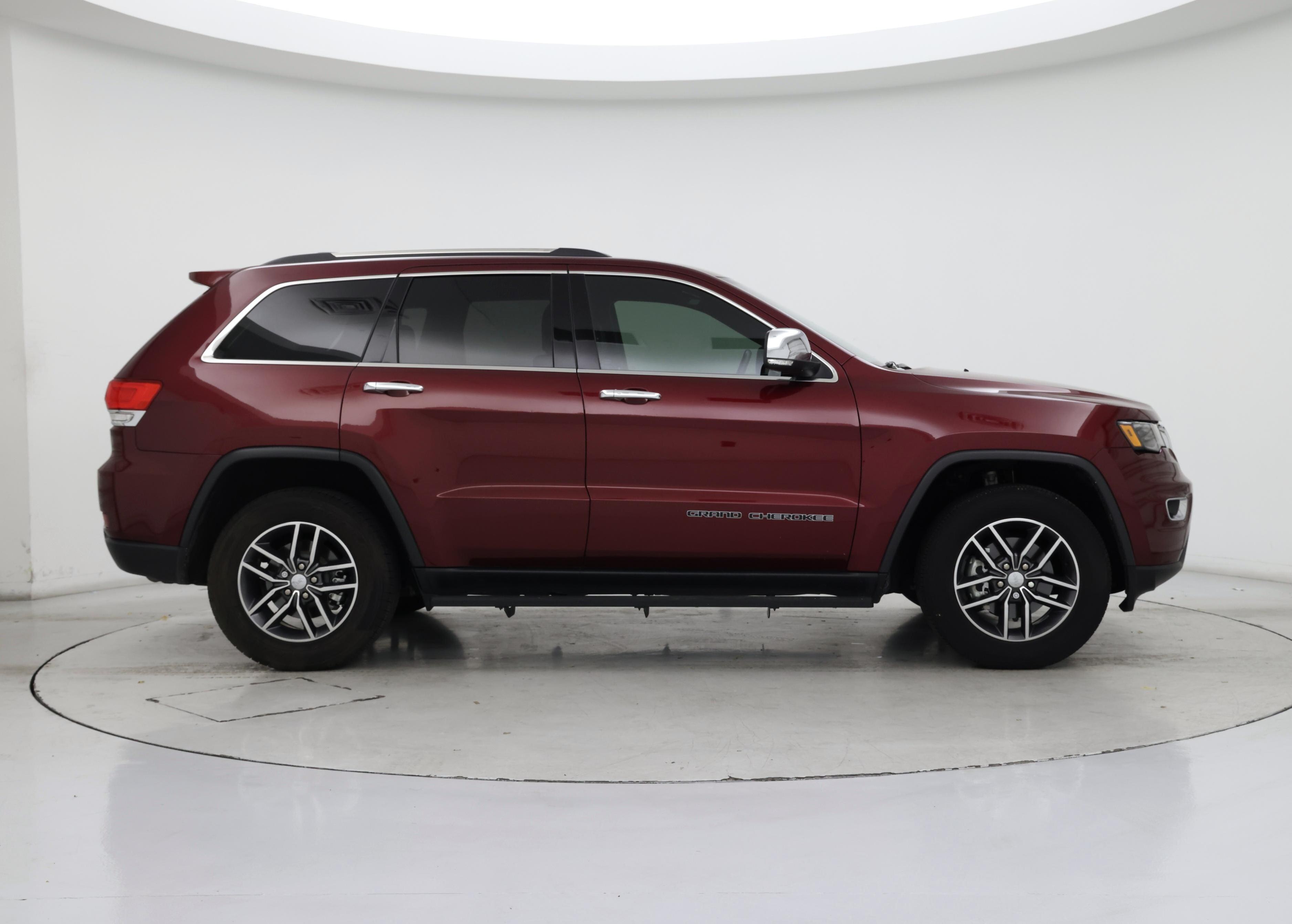 Thumbnail: 2018 Jeep Grand Cherokee - 7