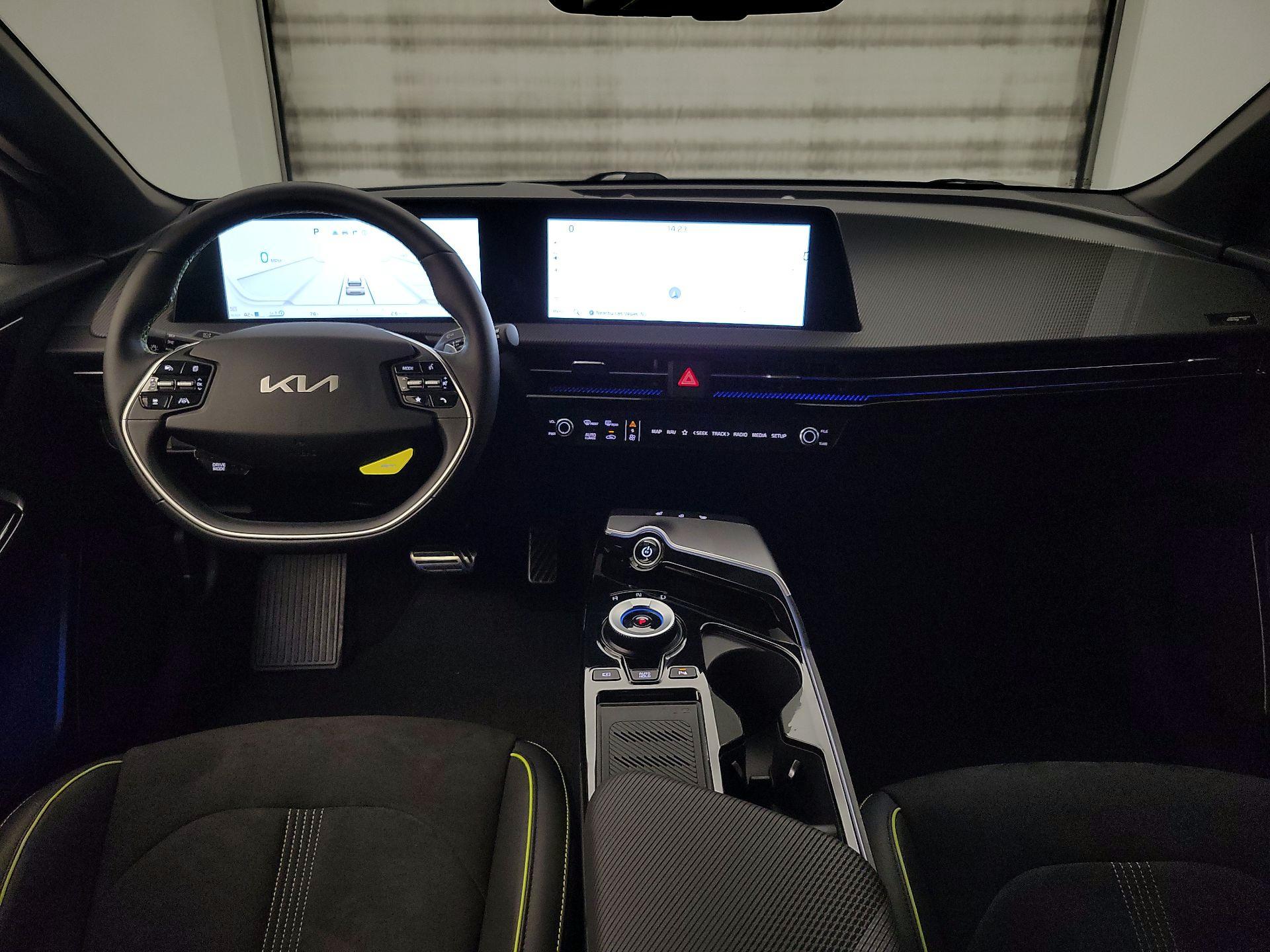 Thumbnail: 2024 Kia EV6 - 9