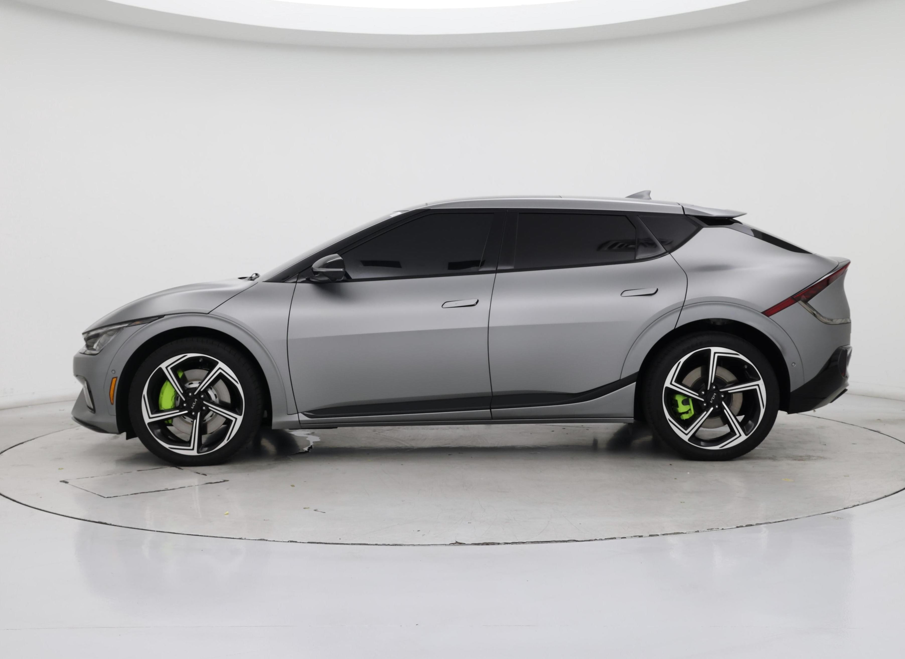 Thumbnail: 2024 Kia EV6 - 3