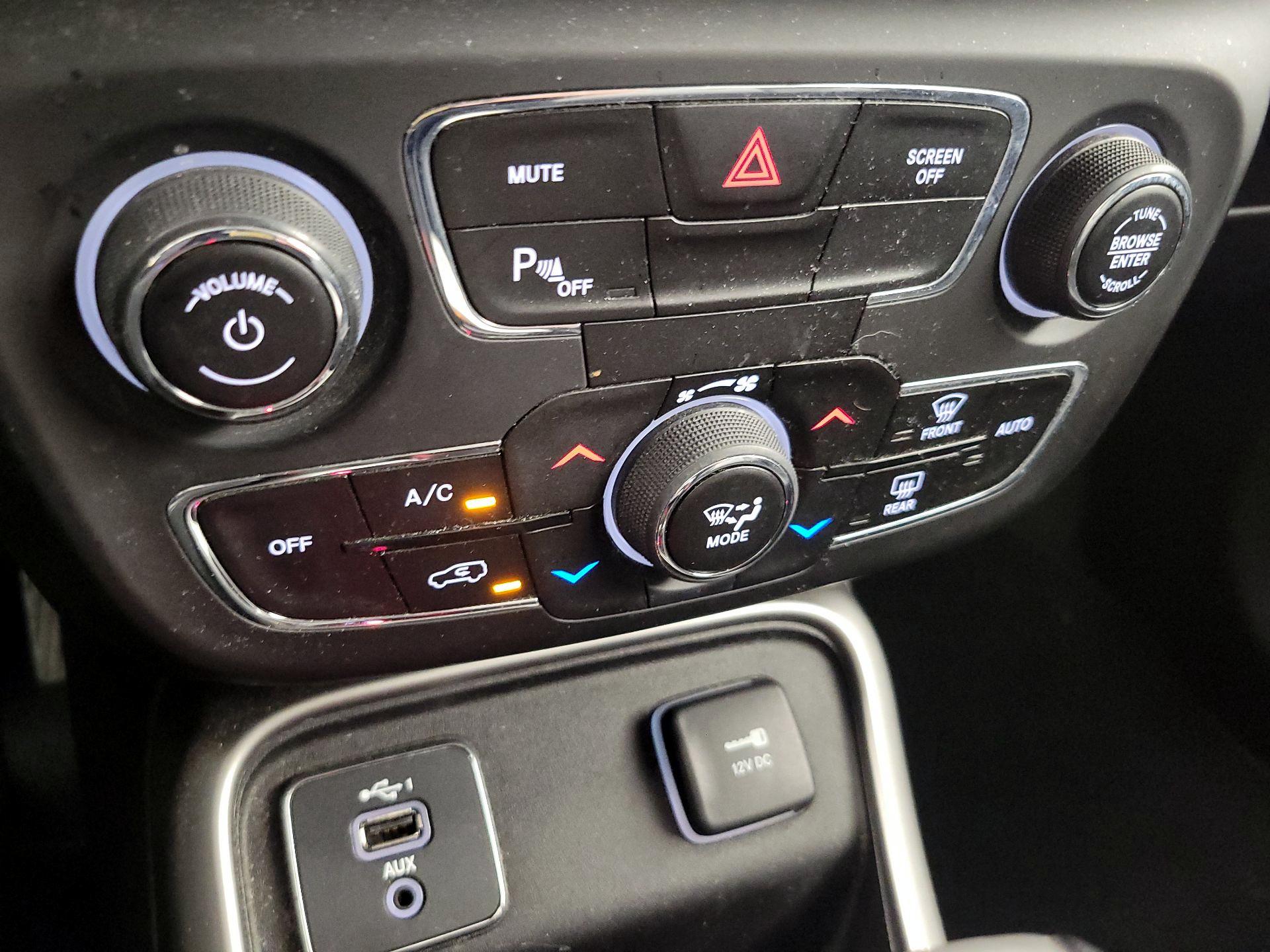 Thumbnail: 2019 Jeep Compass - 17