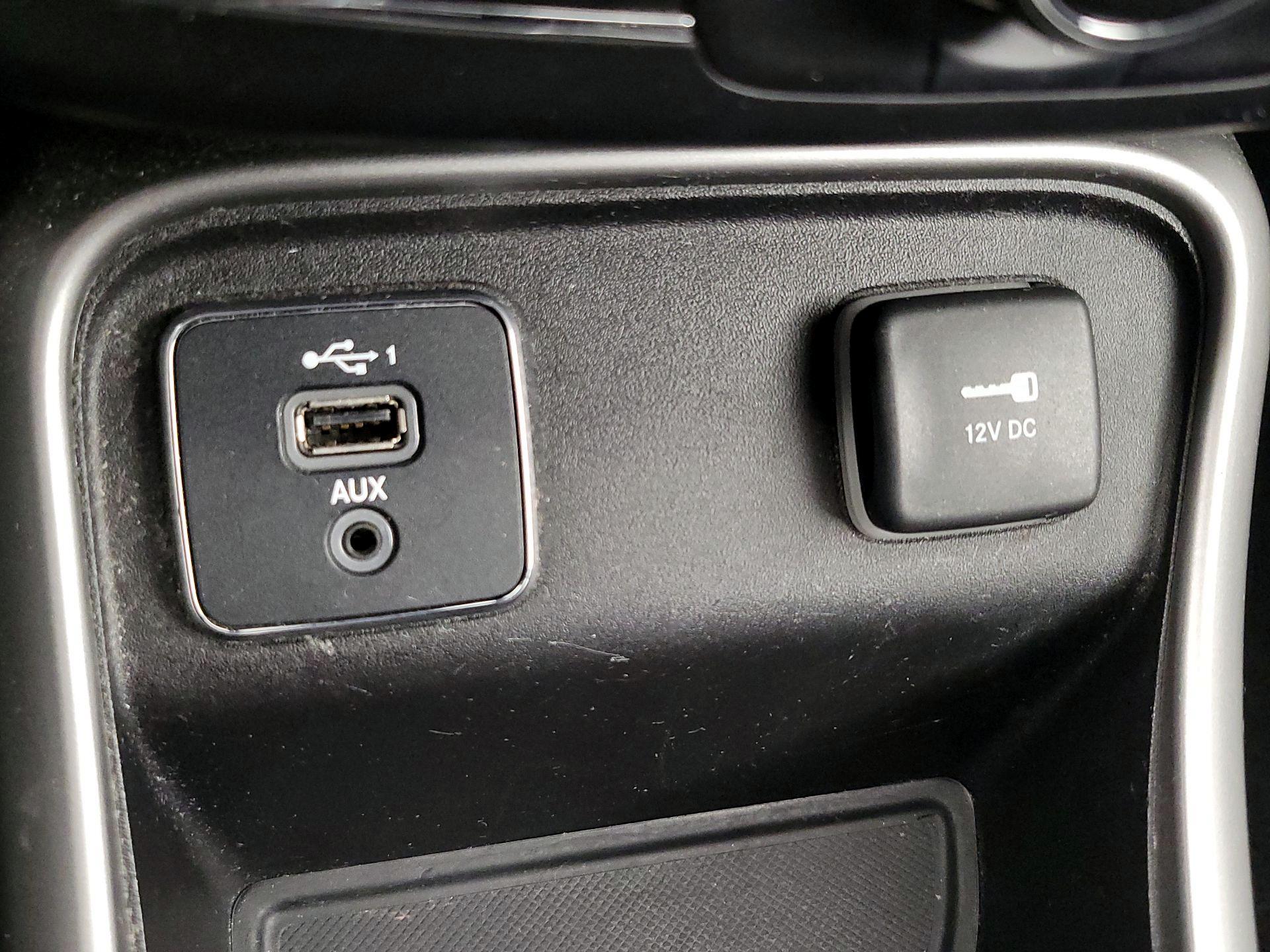 Thumbnail: 2019 Jeep Compass - 19