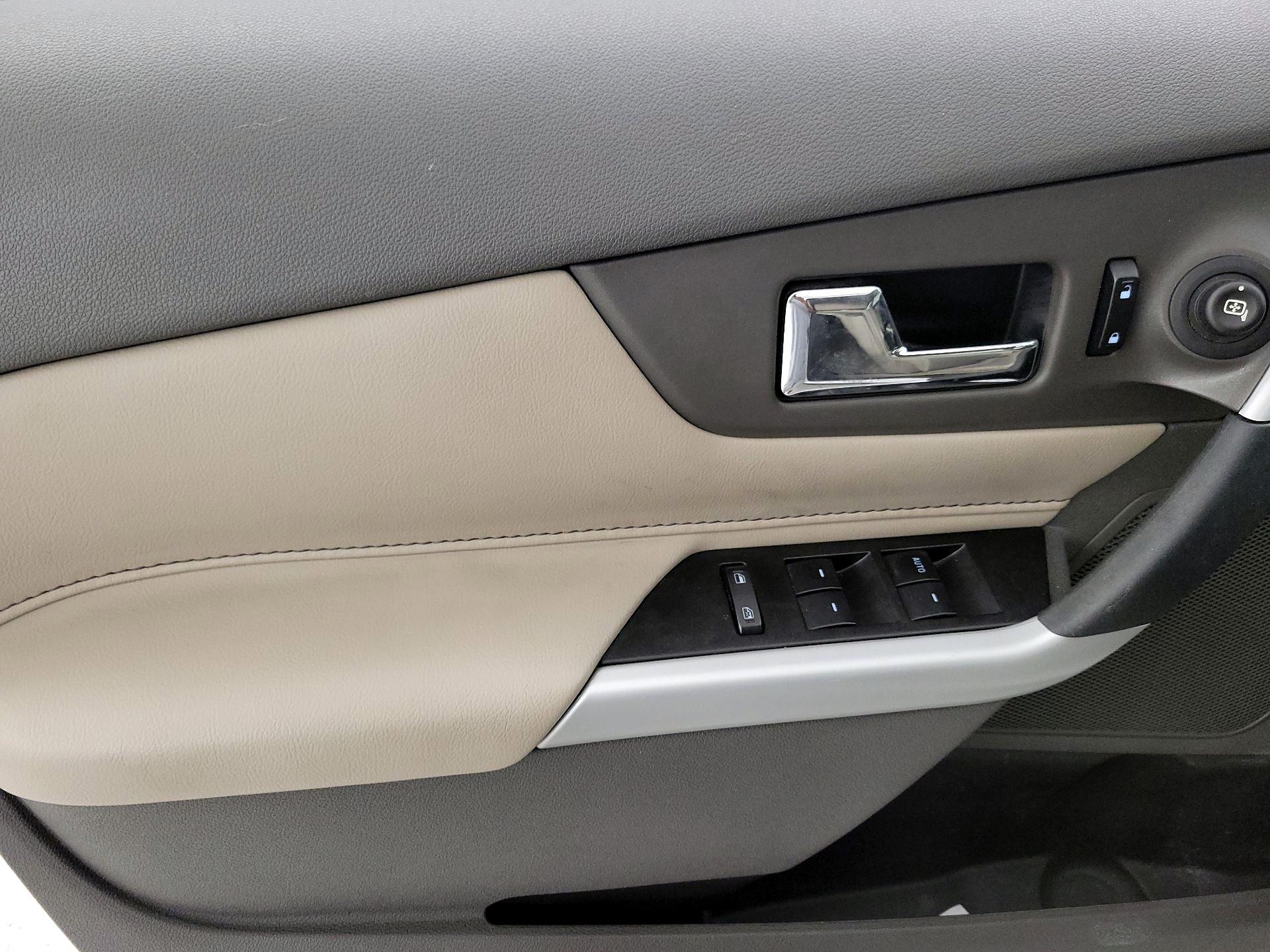 Thumbnail: 2014 Ford Edge - 12