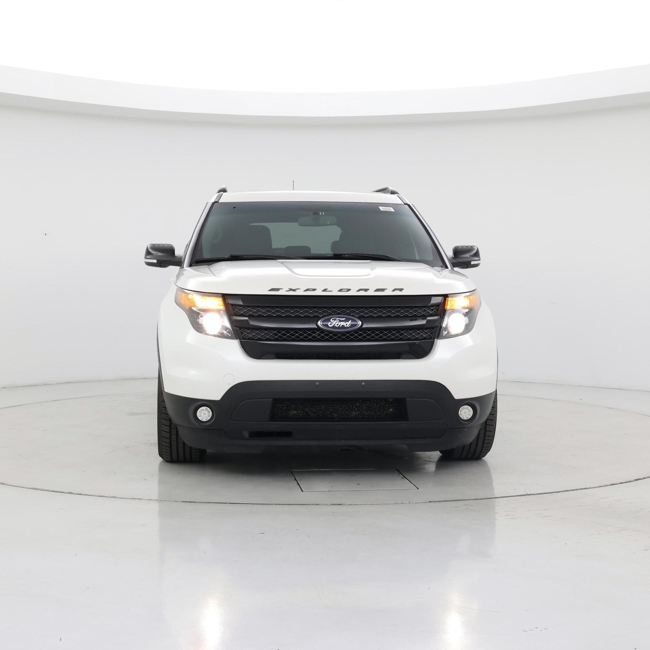 Thumbnail: 2015 Ford Explorer - 5