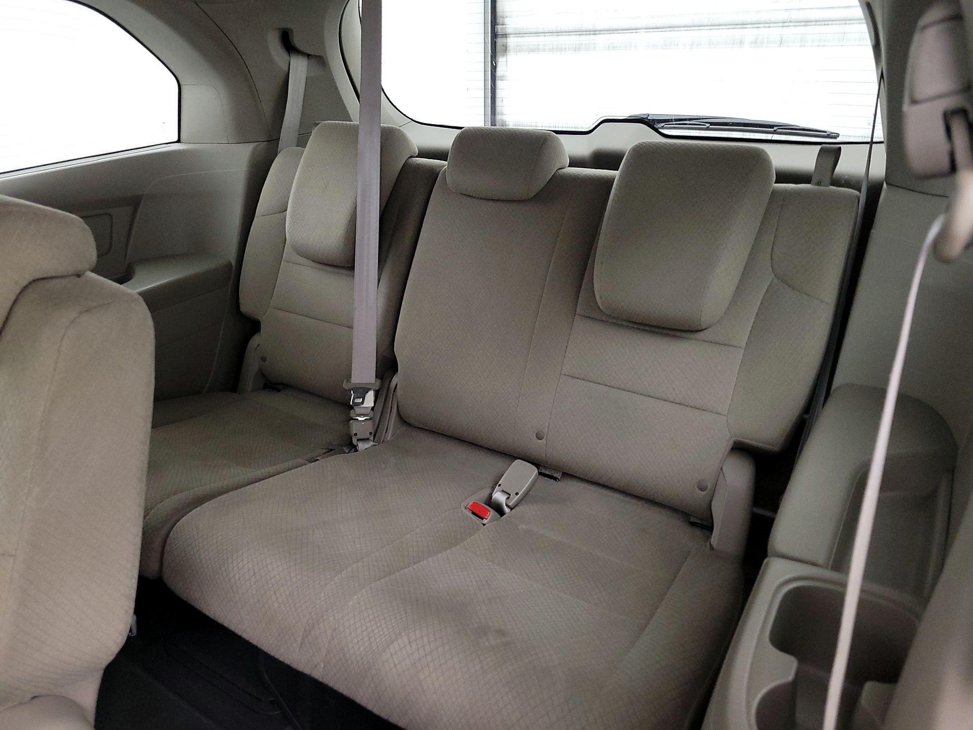 Thumbnail: 2014 Honda Odyssey - 20