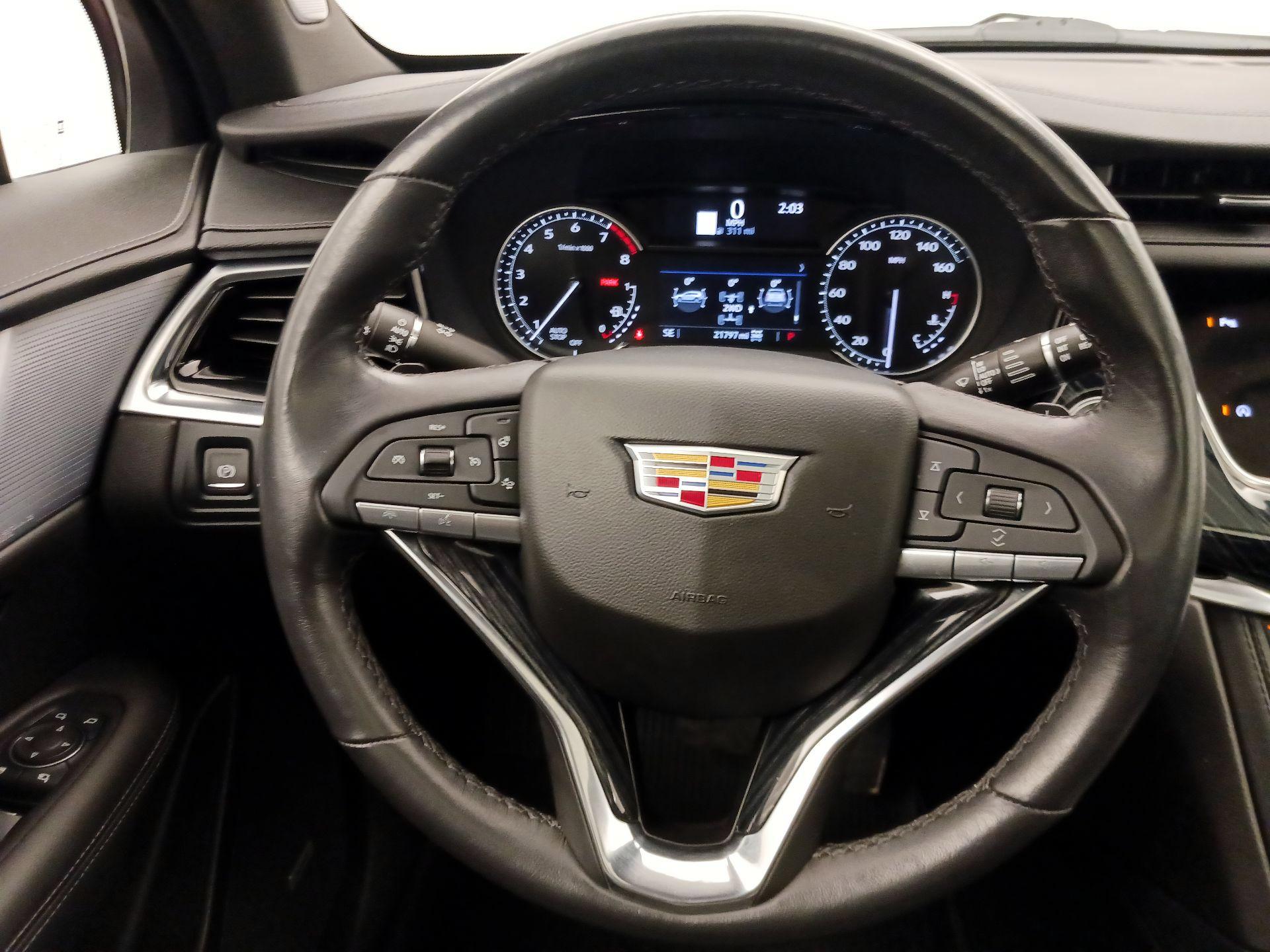 Thumbnail: 2024 Cadillac XT6 - 10