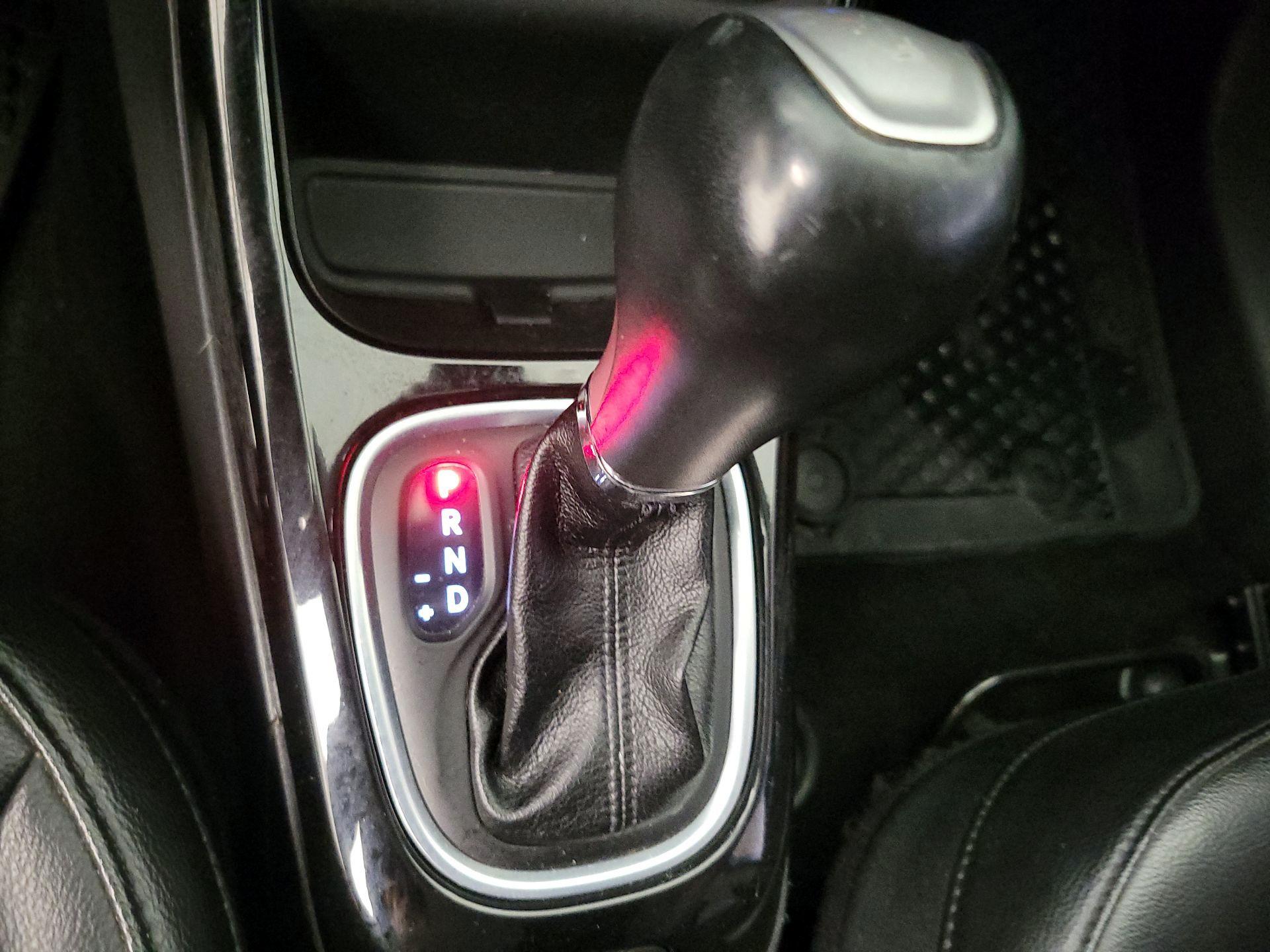 Thumbnail: 2019 Jeep Compass - 17