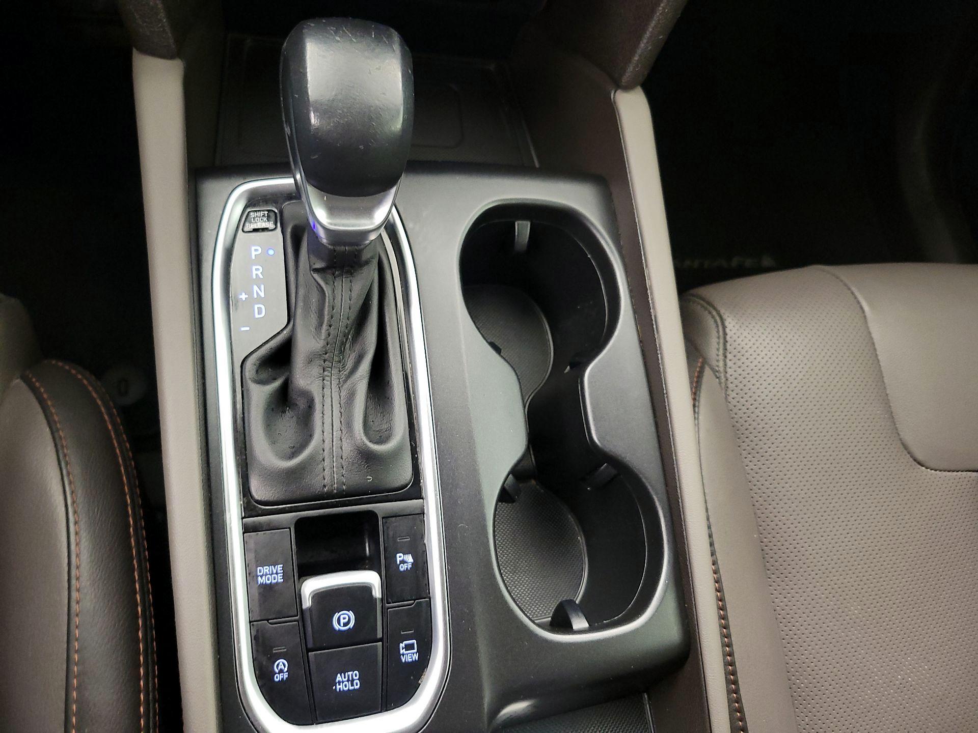 Thumbnail: 2019 Hyundai Santa Fe - 18
