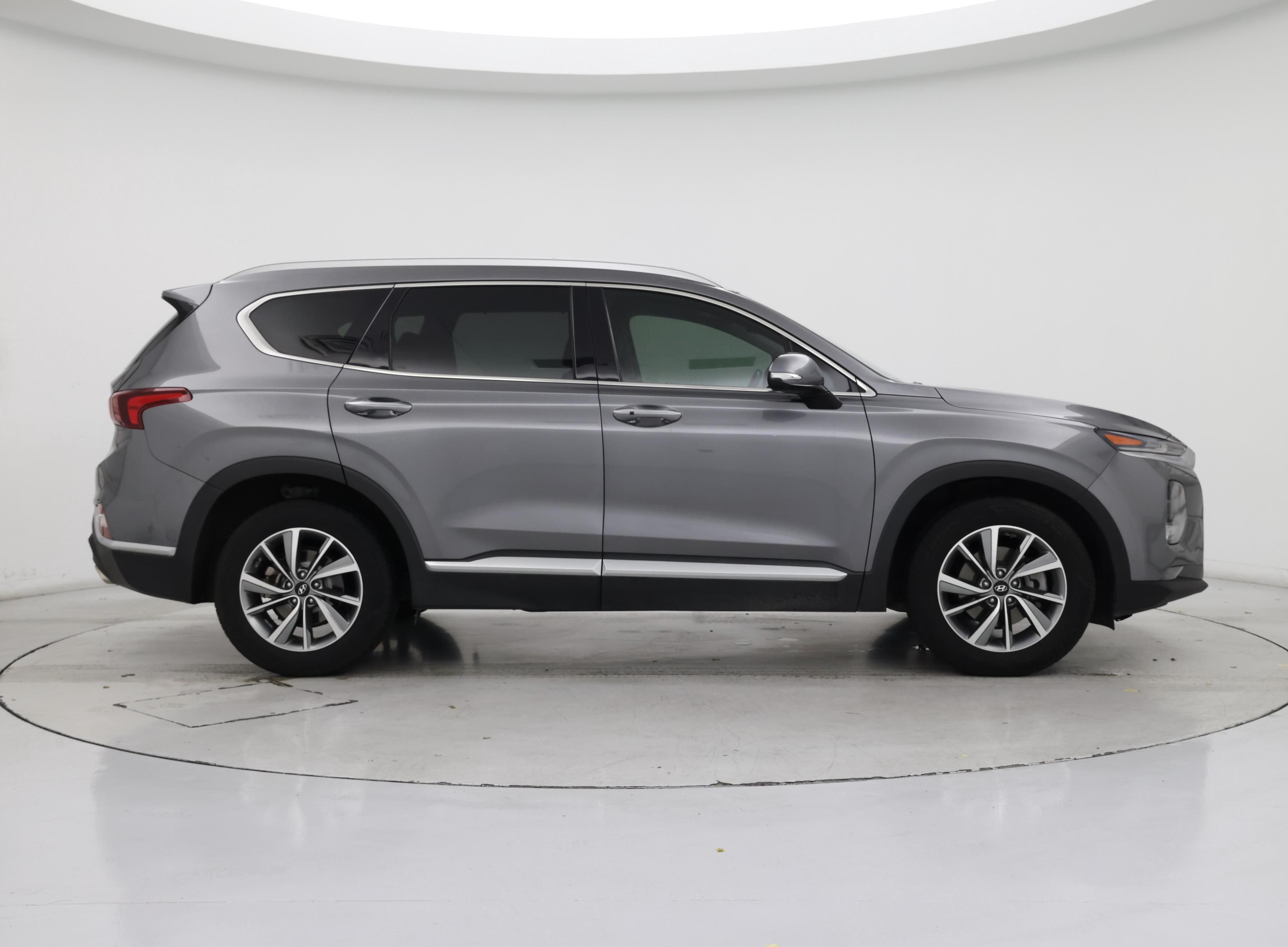 Thumbnail: 2019 Hyundai Santa Fe - 7