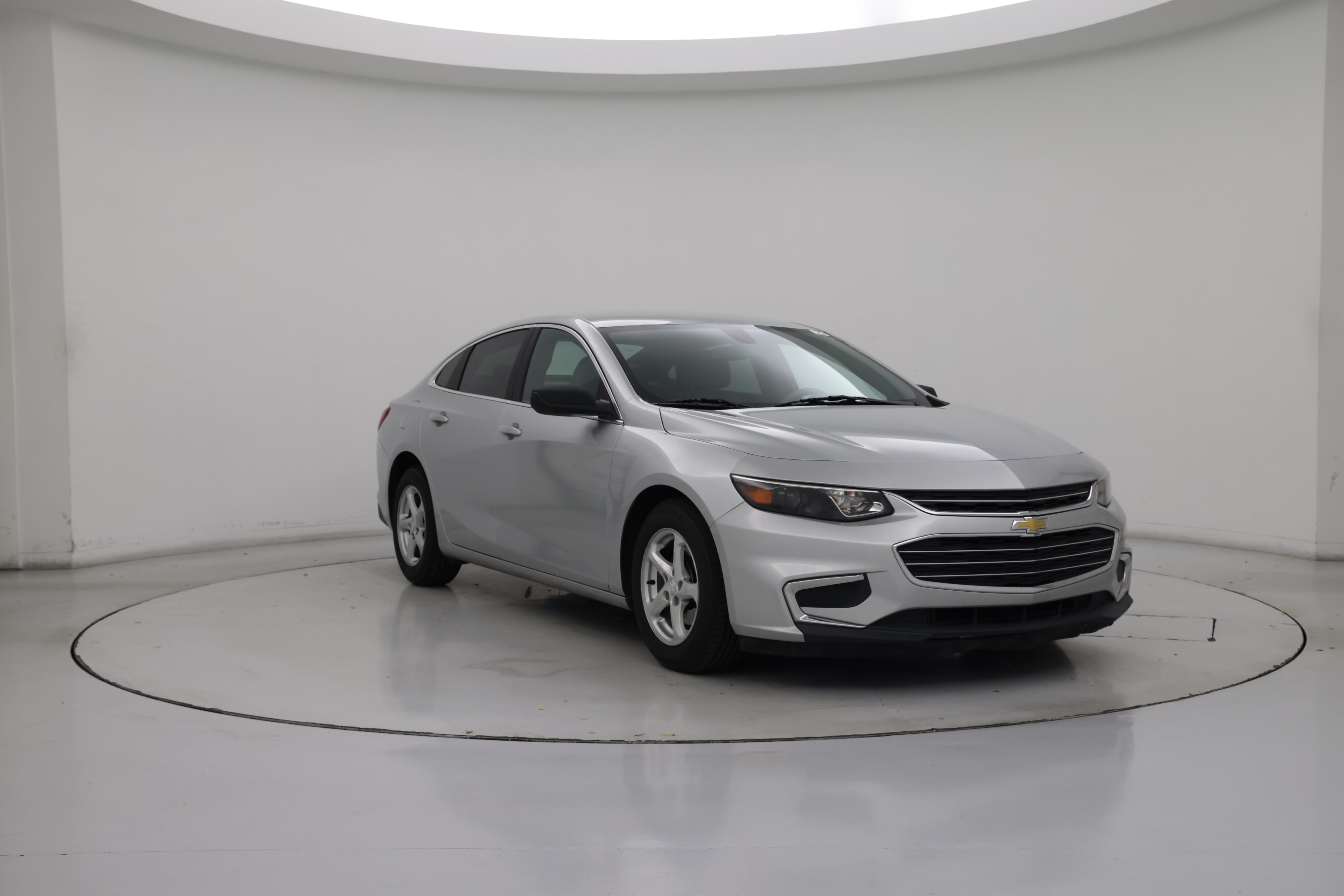 Thumbnail: 2017 Chevrolet Malibu - 1