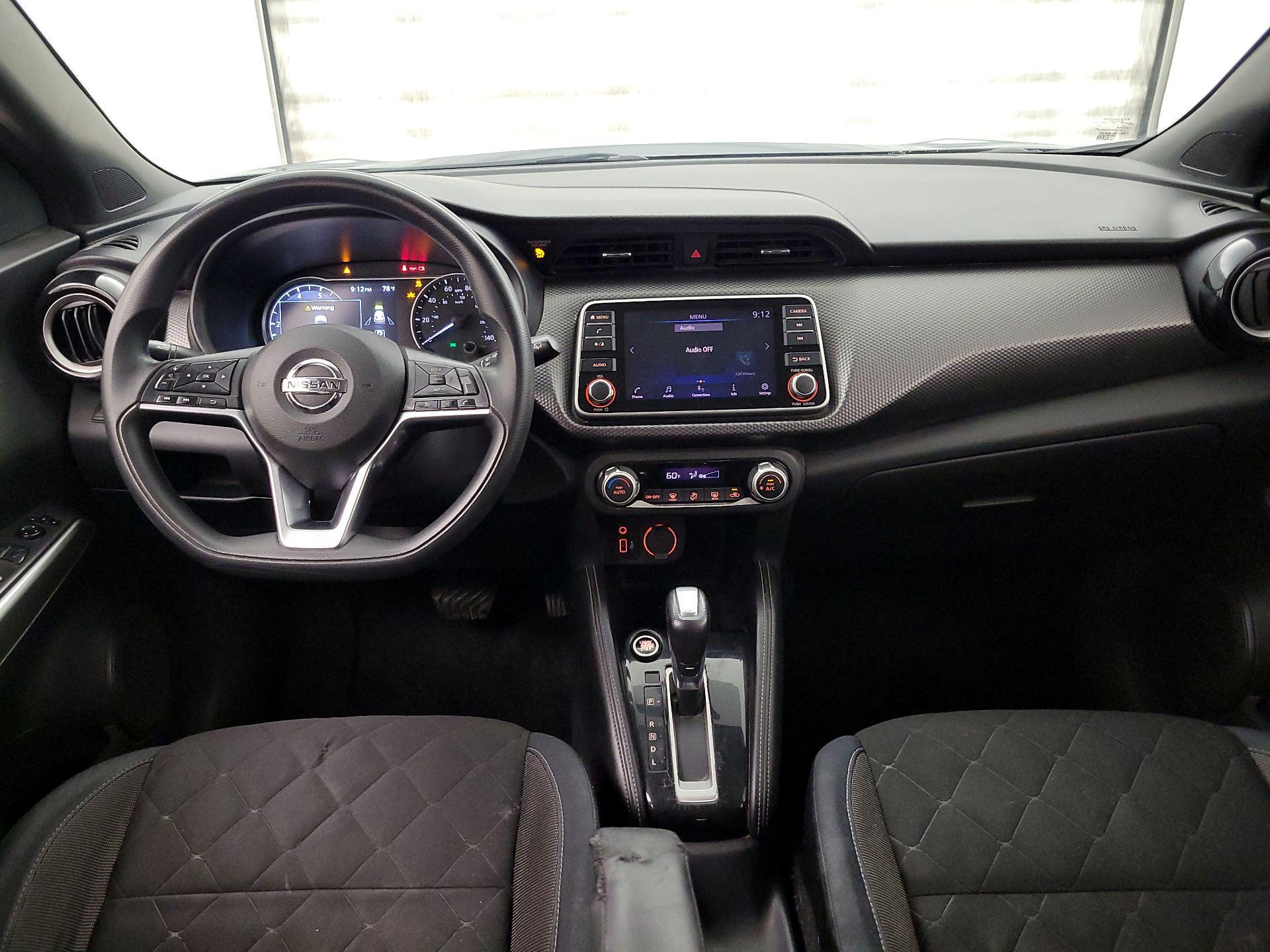 Thumbnail: 2018 Nissan Kicks - 9
