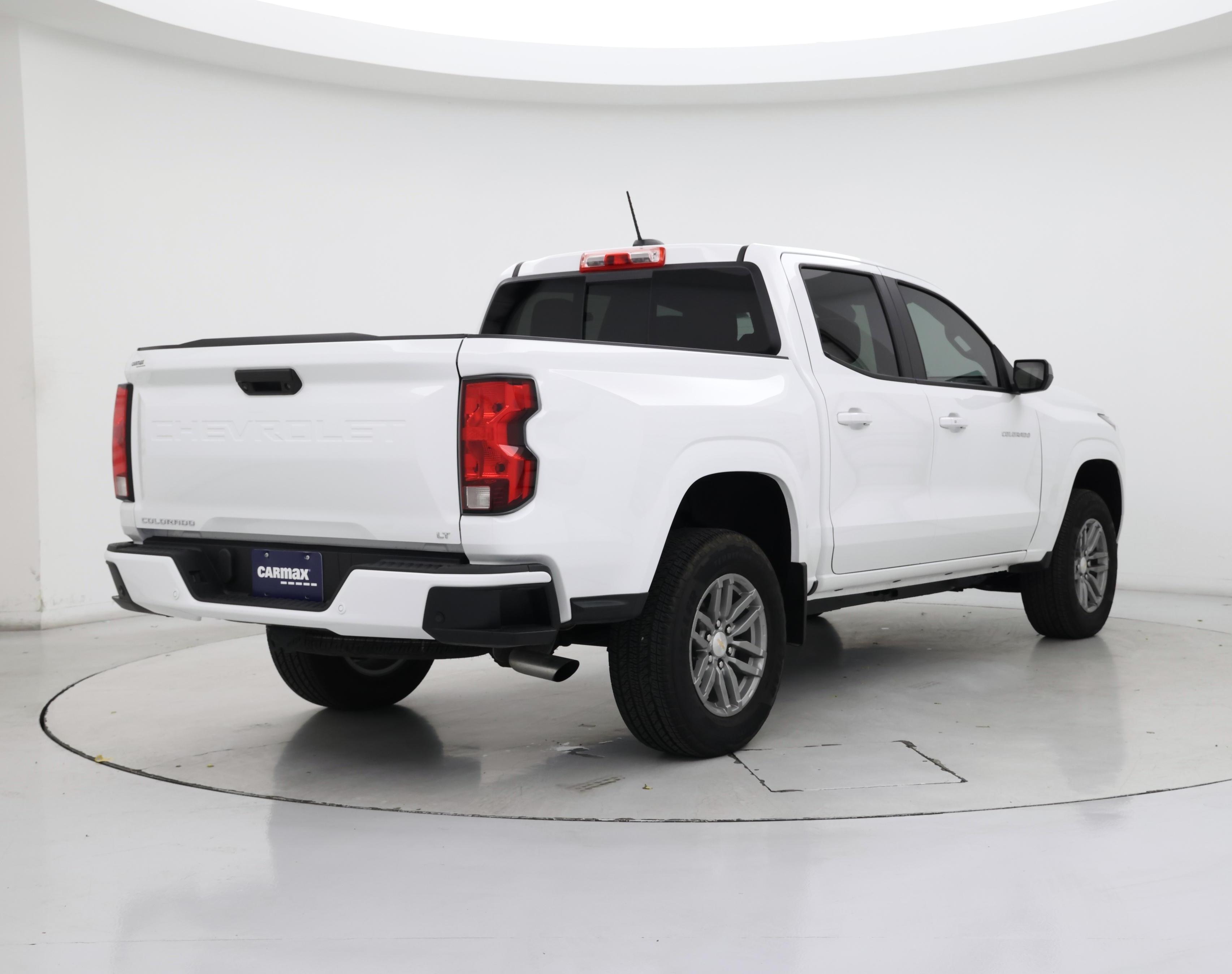 Thumbnail: 2024 Chevrolet Colorado - 8