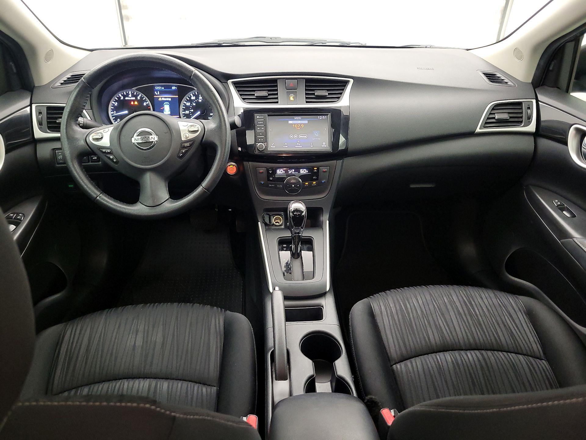 Thumbnail: 2019 Nissan Sentra - 9