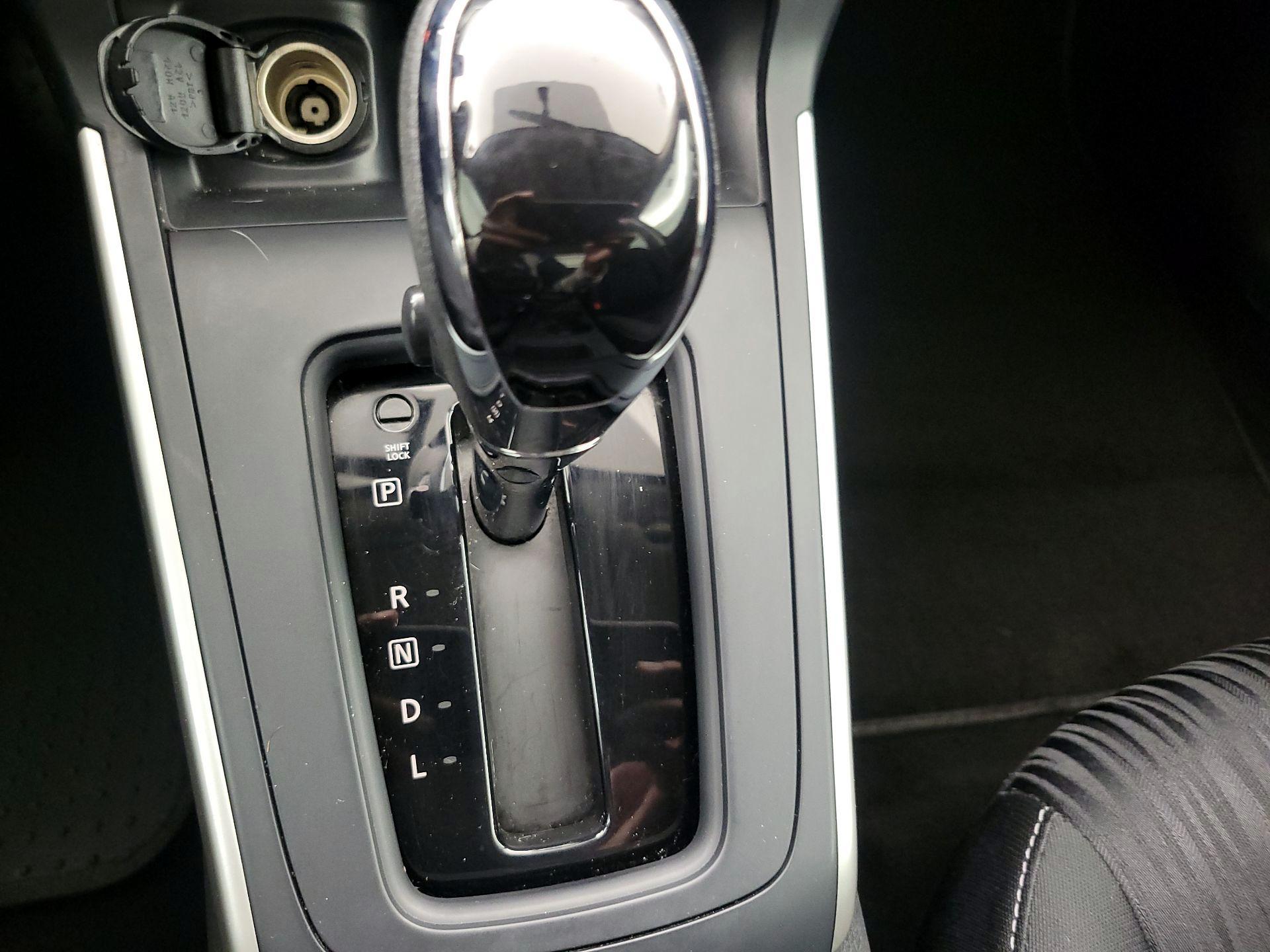 Thumbnail: 2019 Nissan Sentra - 17