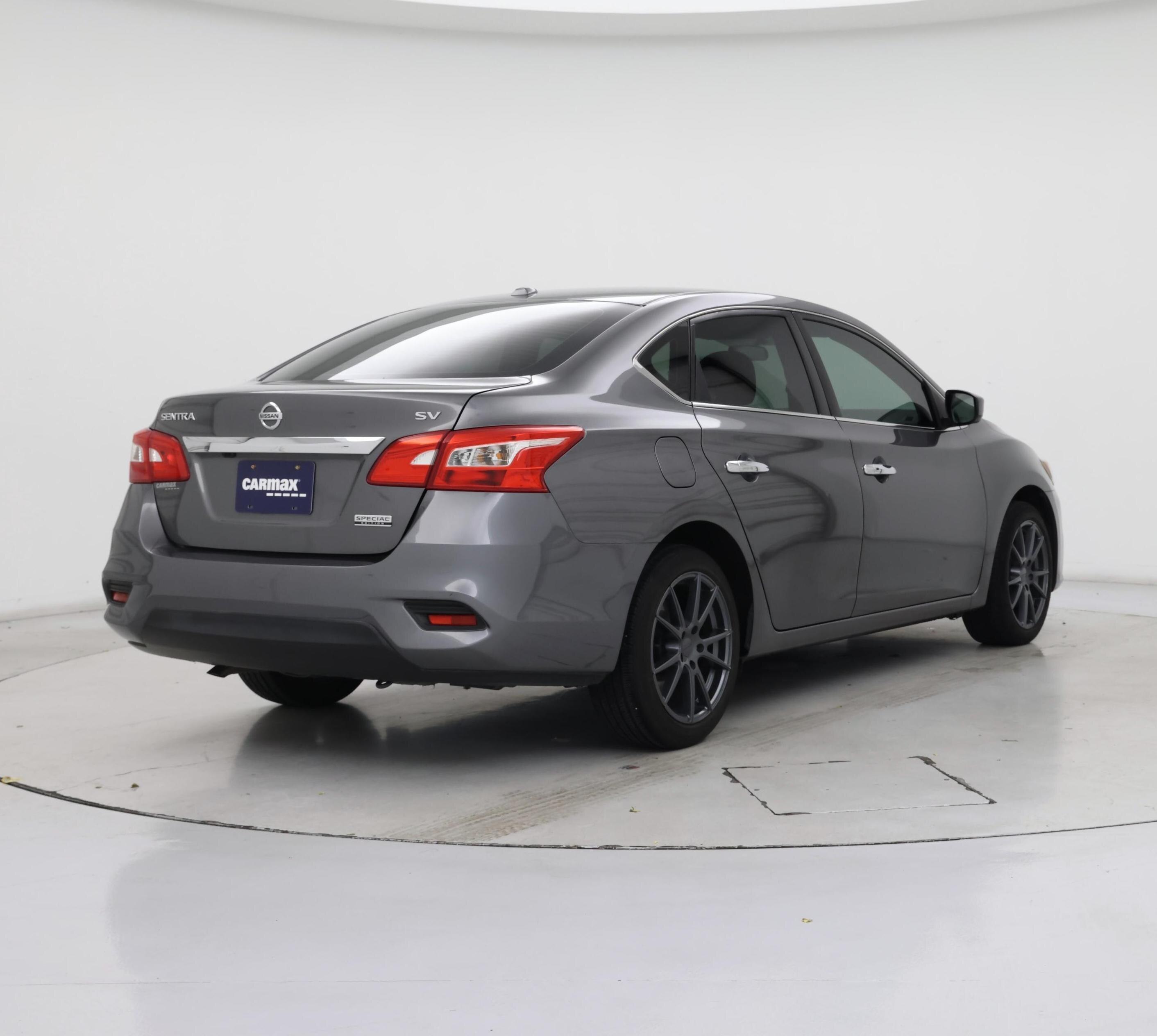 Thumbnail: 2019 Nissan Sentra - 8