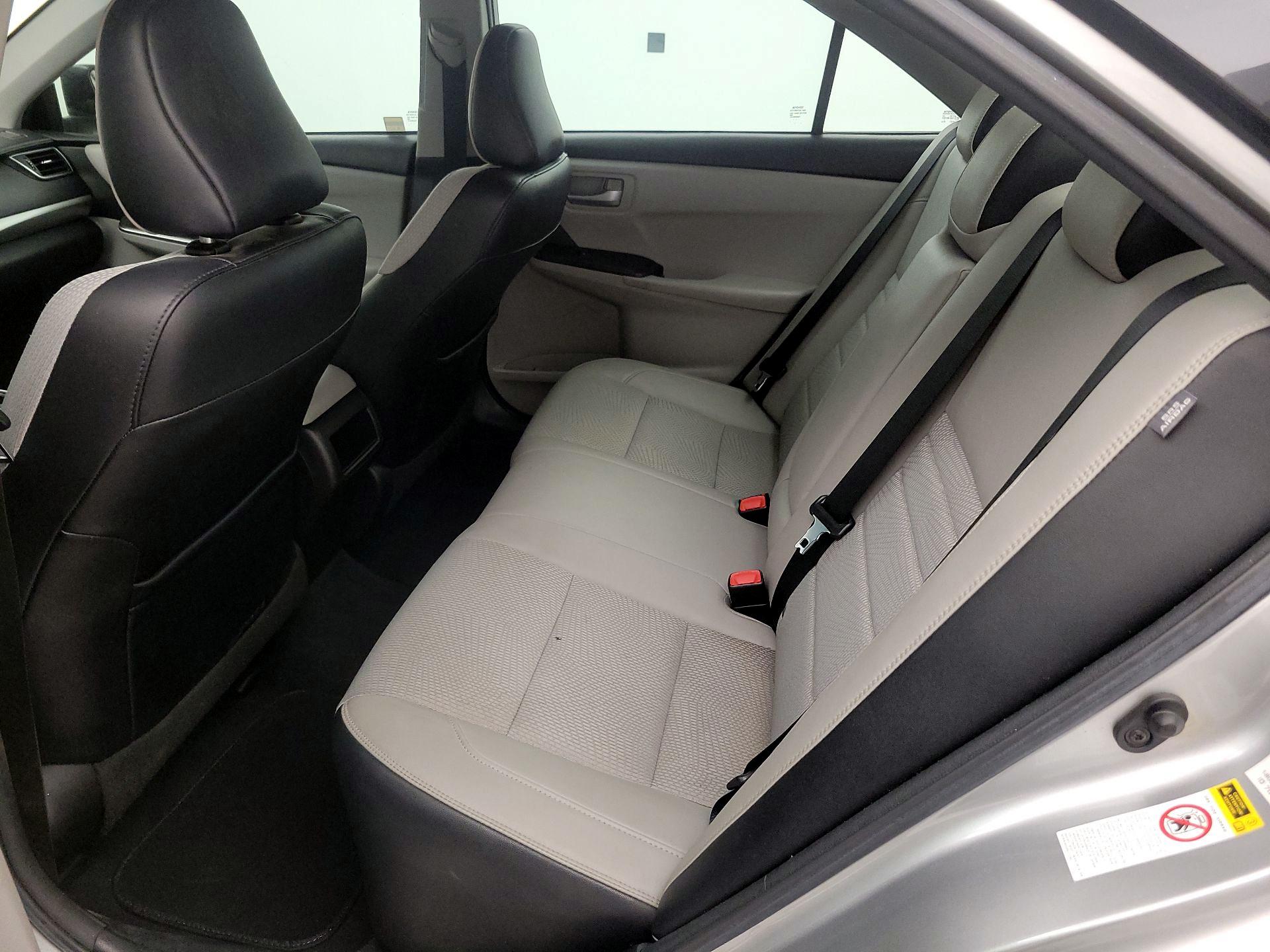 Thumbnail: 2017 Toyota Camry - 19