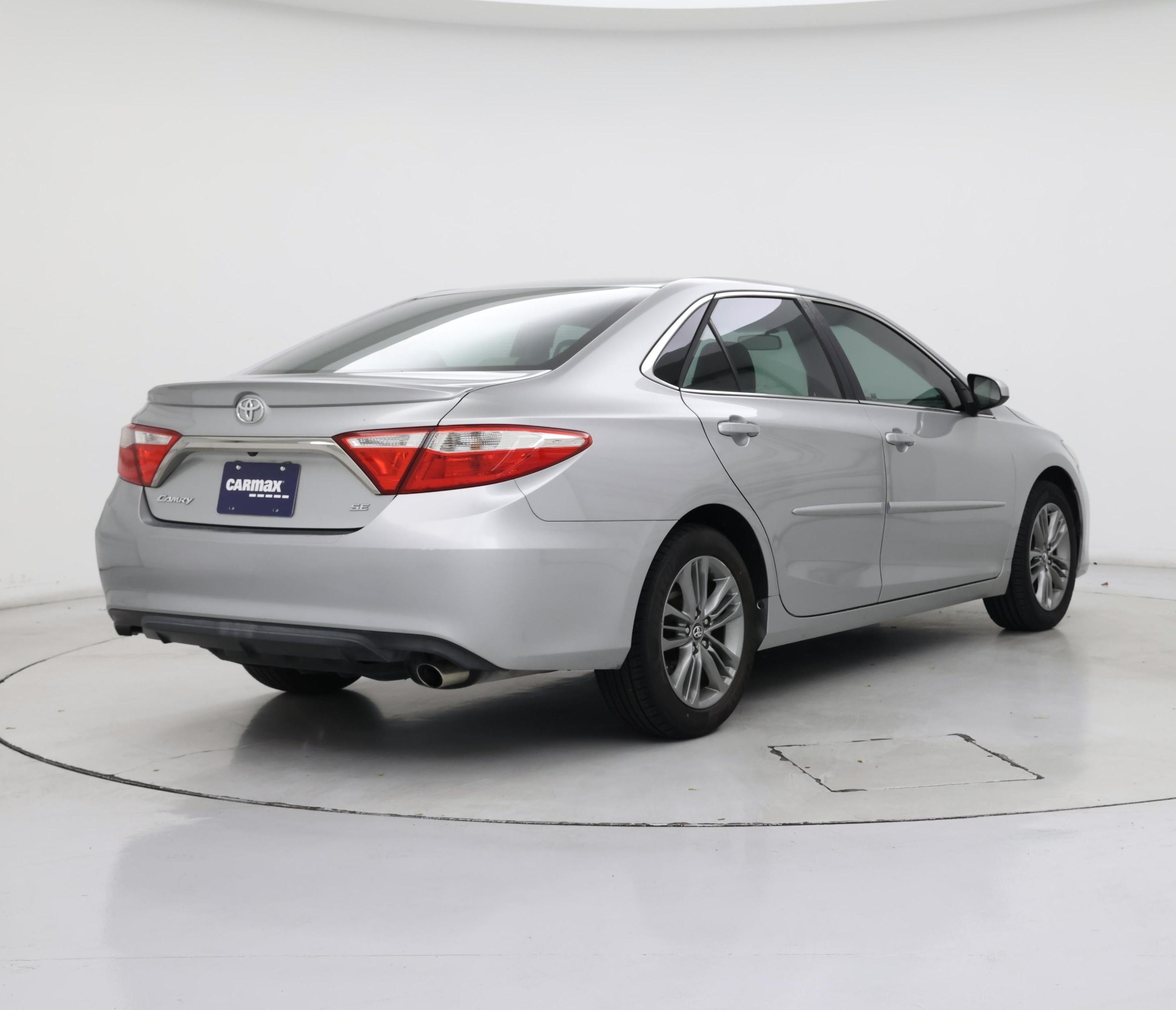 Thumbnail: 2017 Toyota Camry - 8