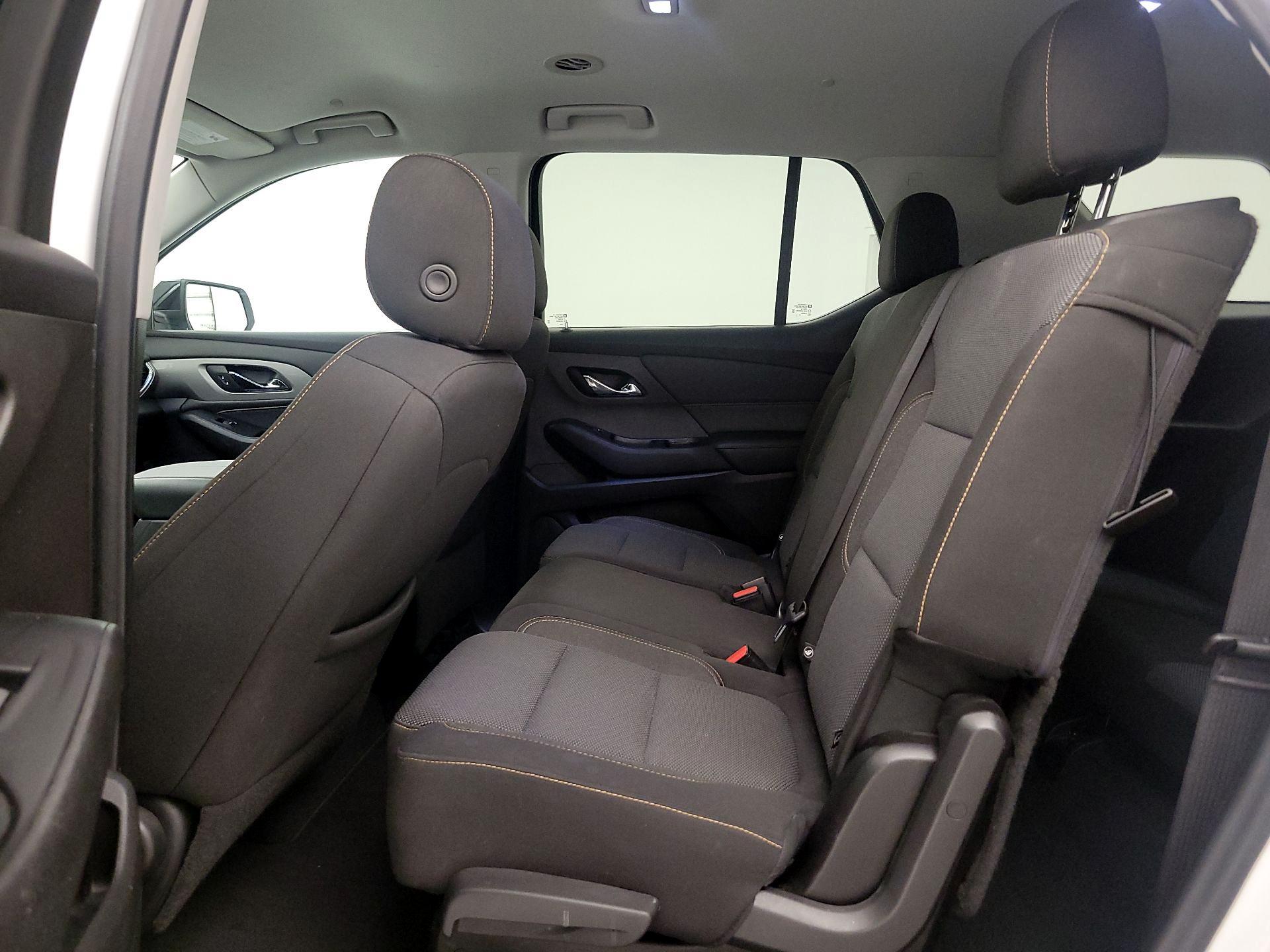 Thumbnail: 2021 Chevrolet Traverse - 19