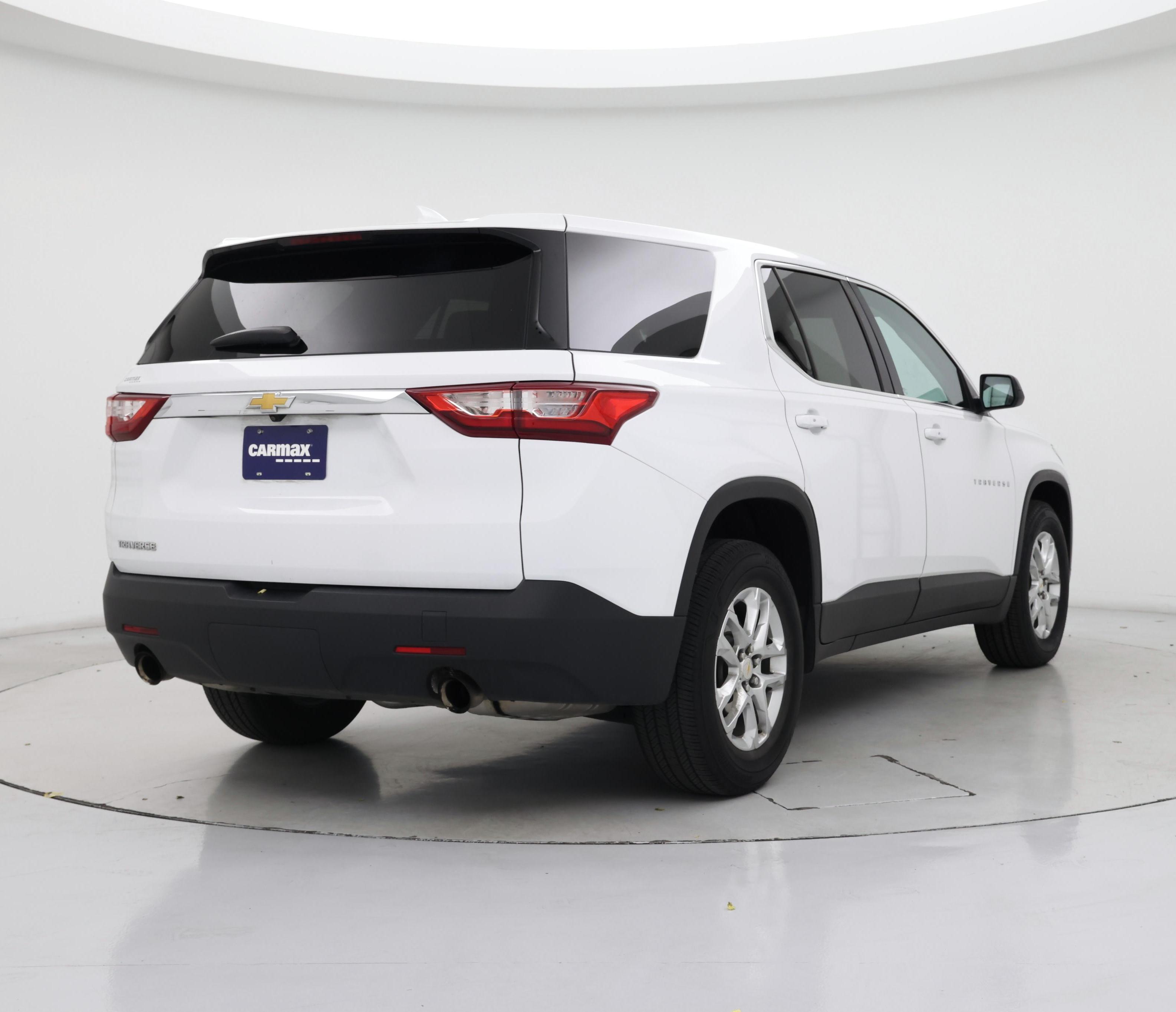 Thumbnail: 2021 Chevrolet Traverse - 8