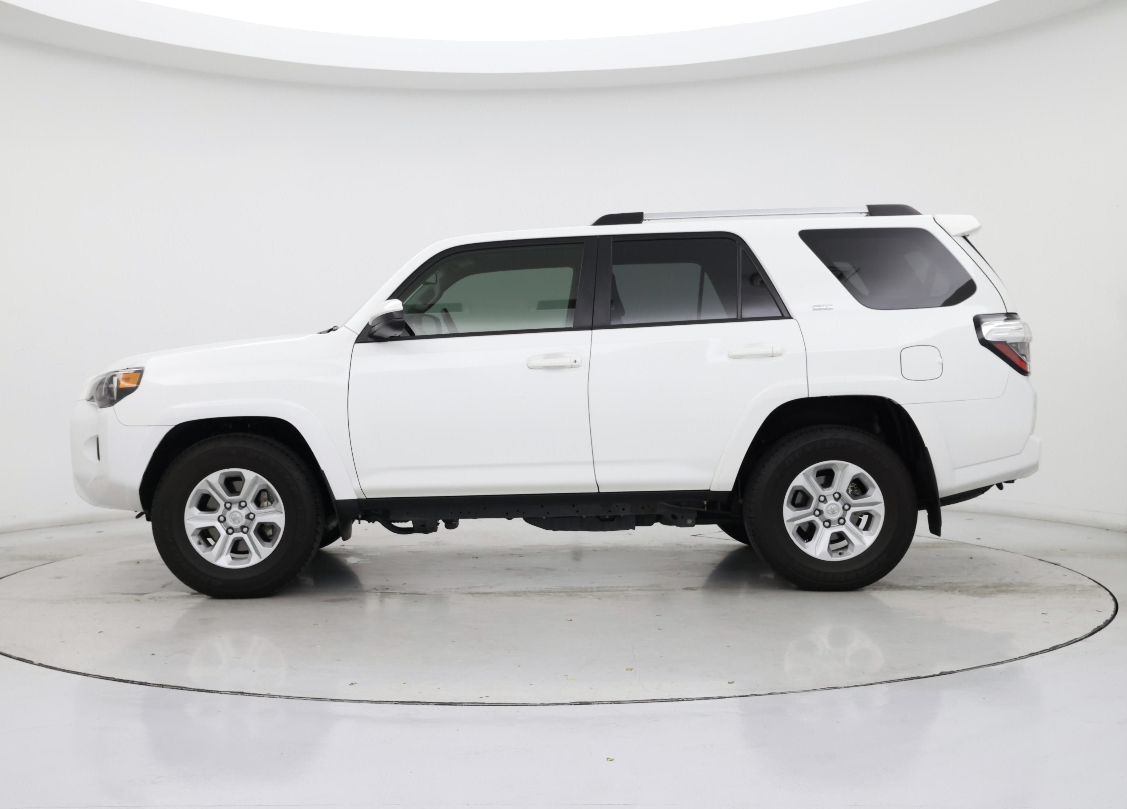 Thumbnail: 2024 Toyota 4Runner - 3