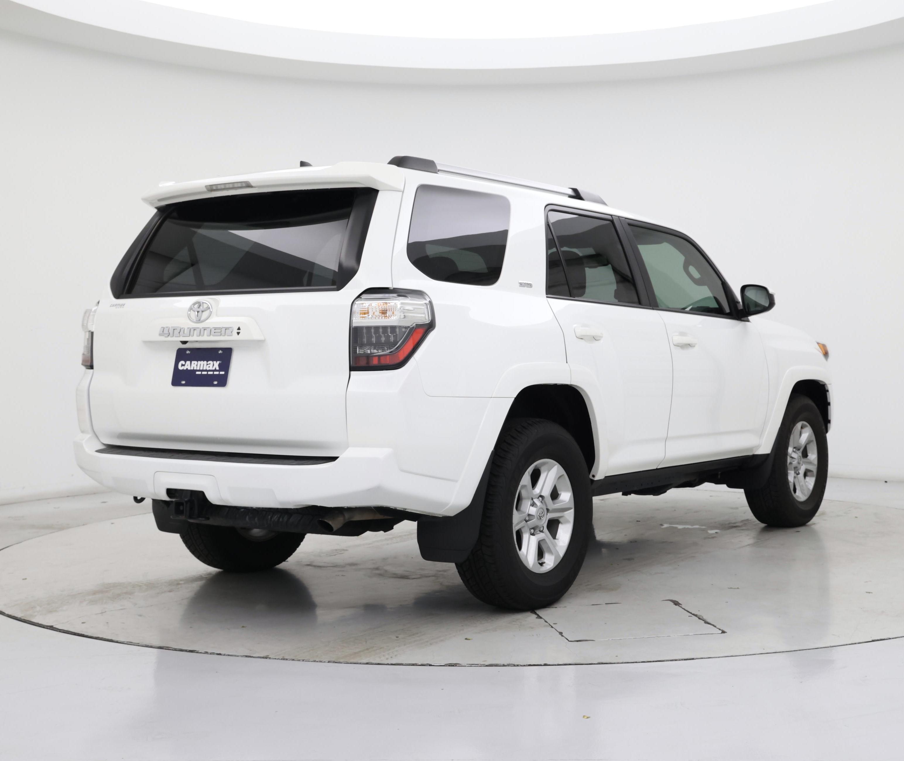 Thumbnail: 2024 Toyota 4Runner - 8