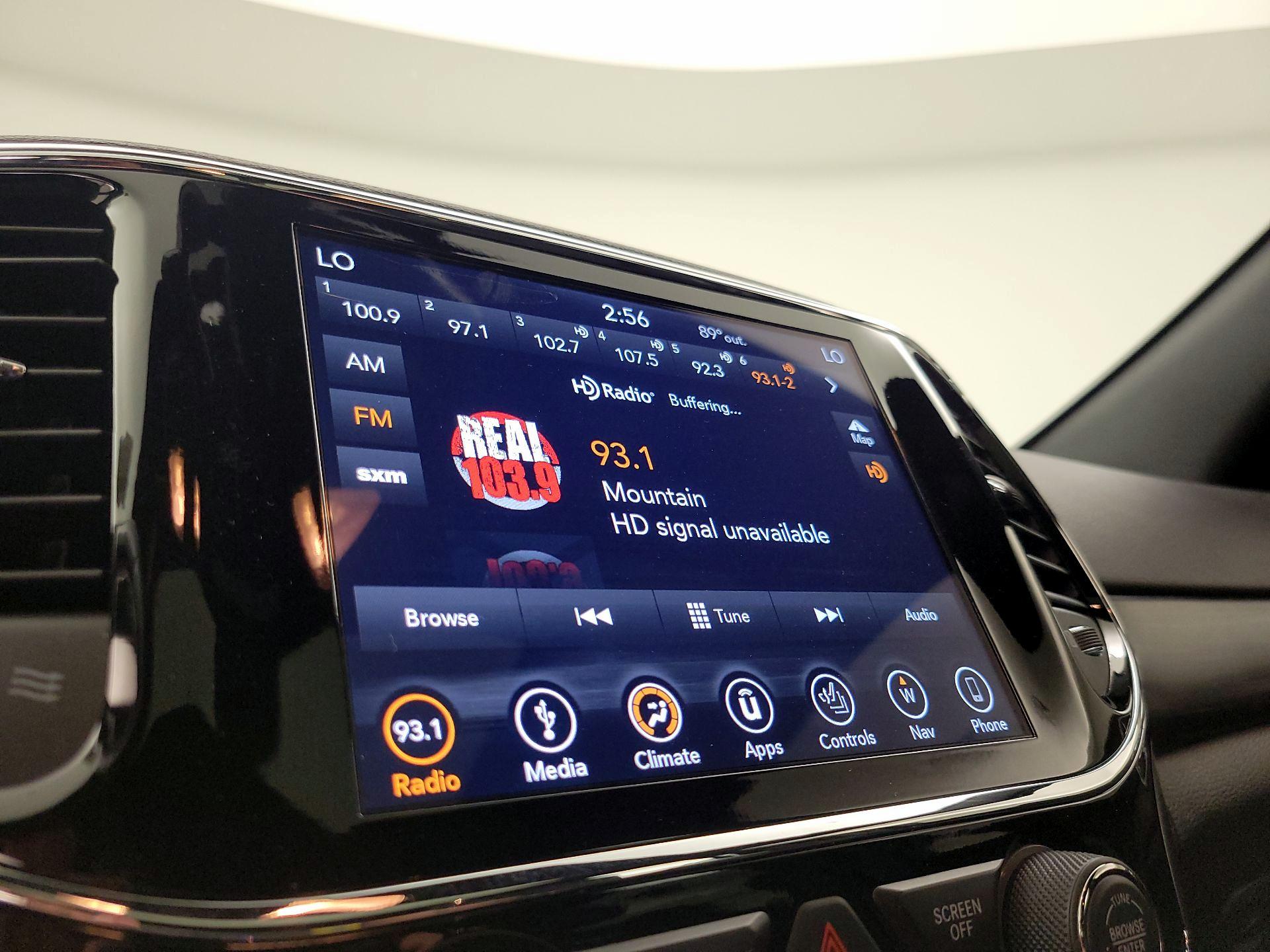 Thumbnail: 2019 Jeep Grand Cherokee - 16