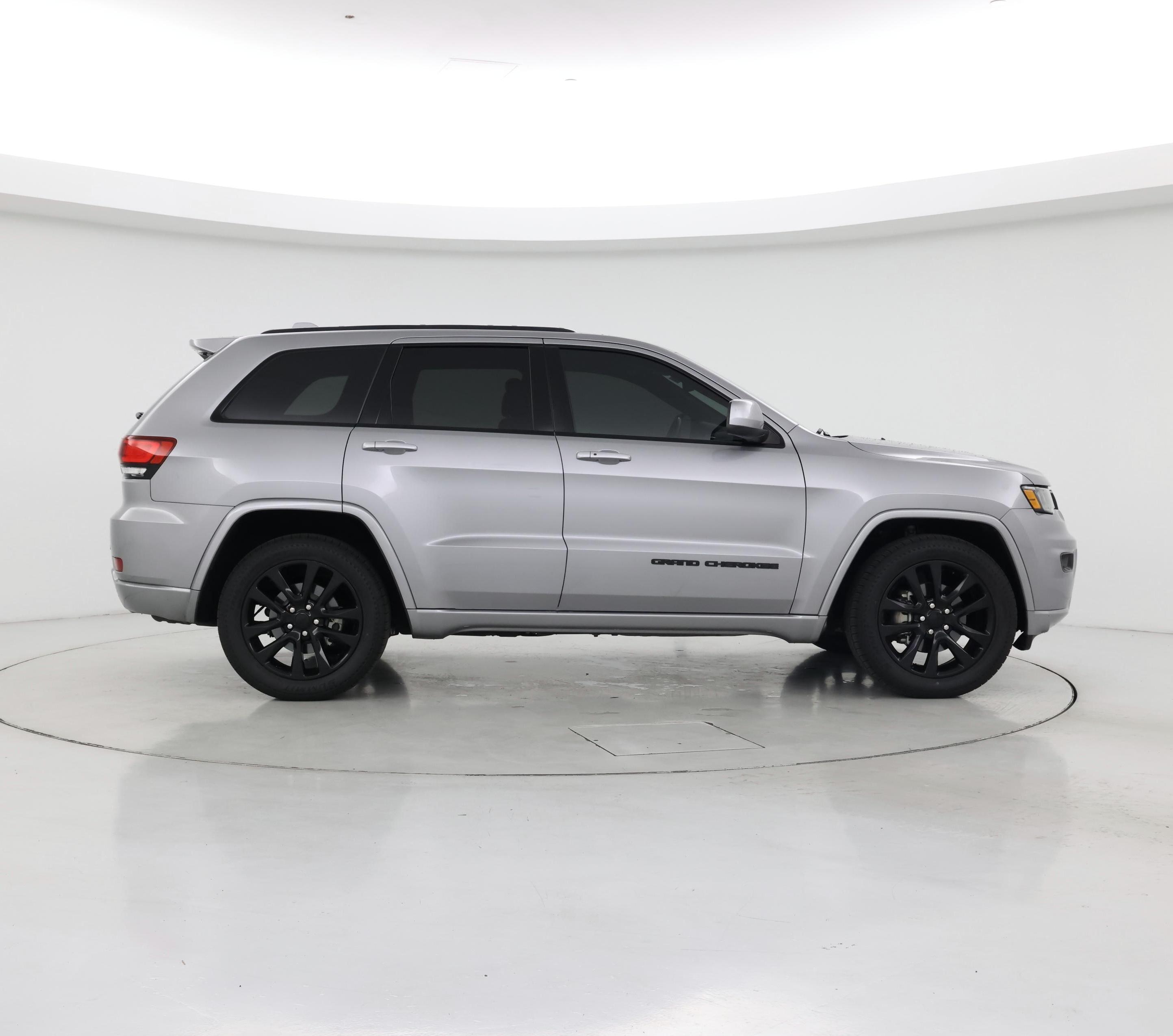 Thumbnail: 2019 Jeep Grand Cherokee - 7
