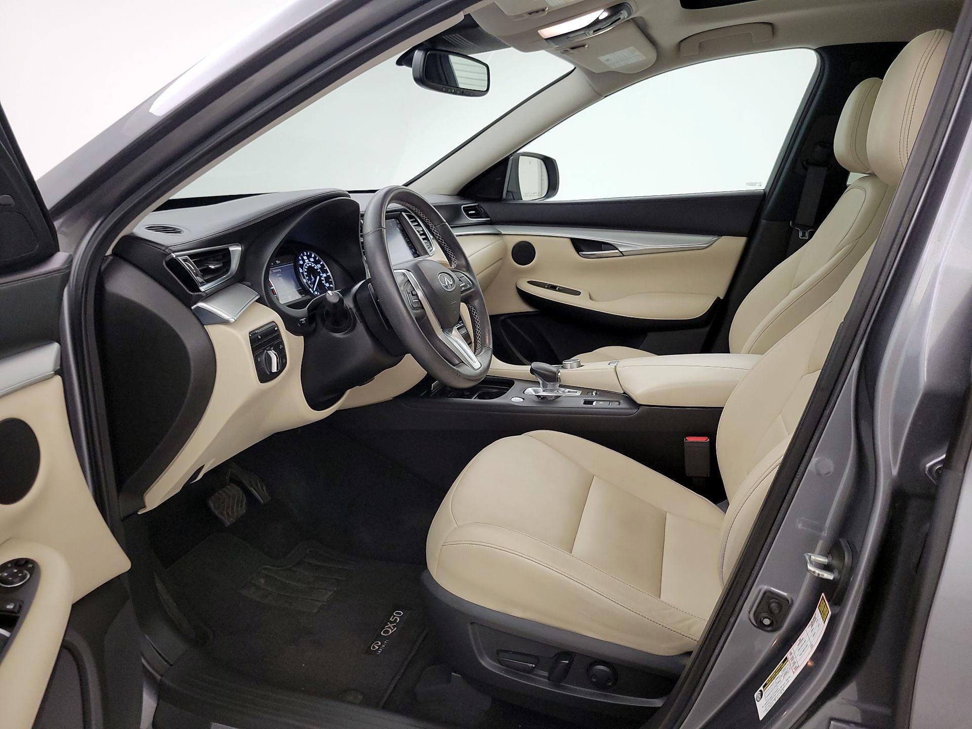 Thumbnail: 2020 INFINITI QX50 - 11